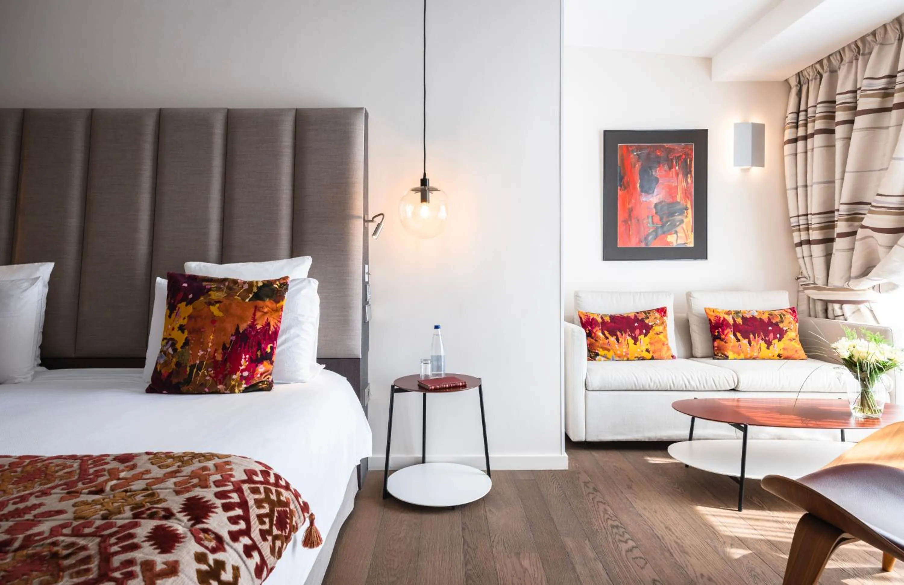 Photo of the whole room, Bed in Hotel & Spa REGENT PETITE FRANCE