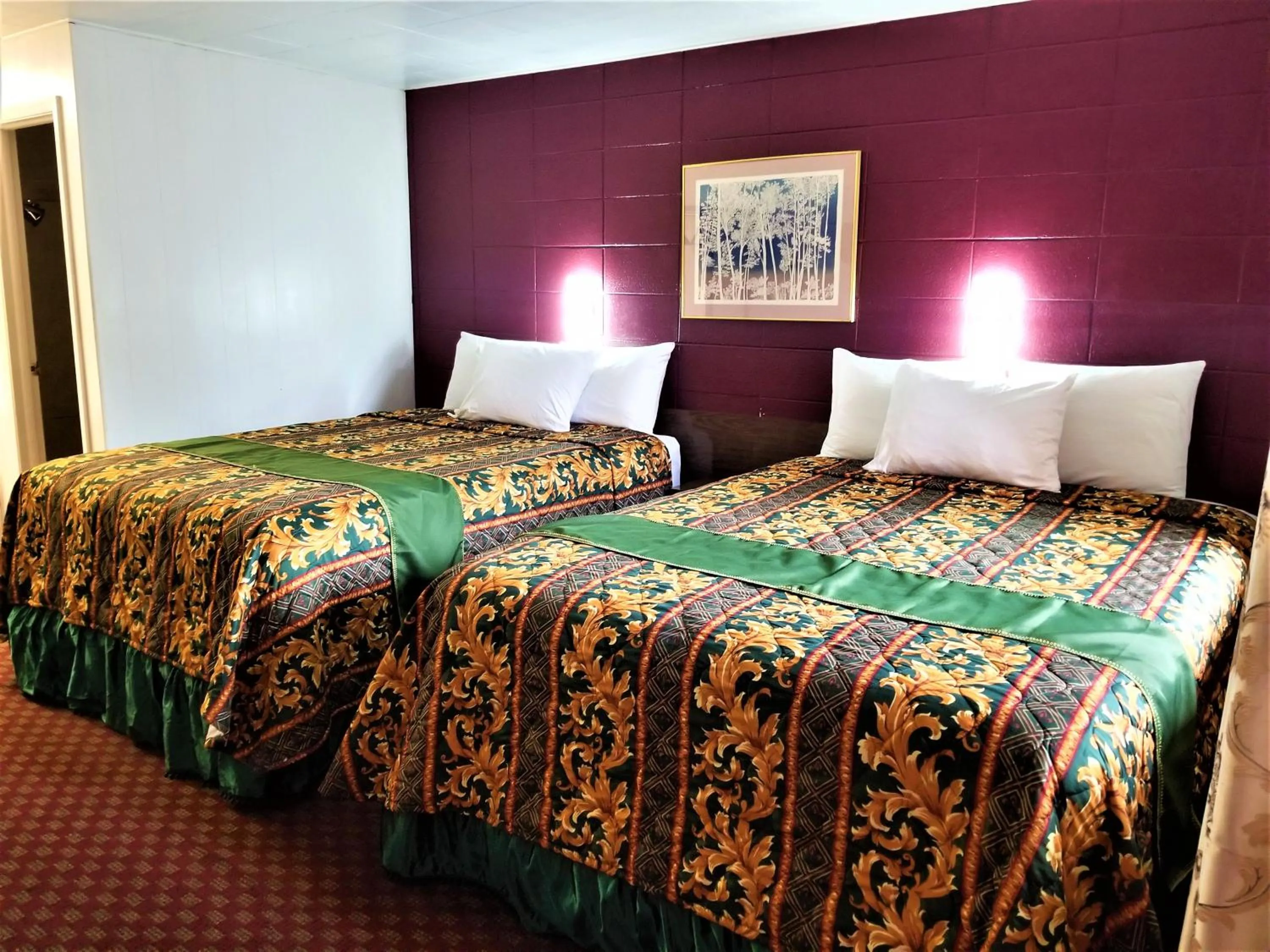 Town House Motor Inn