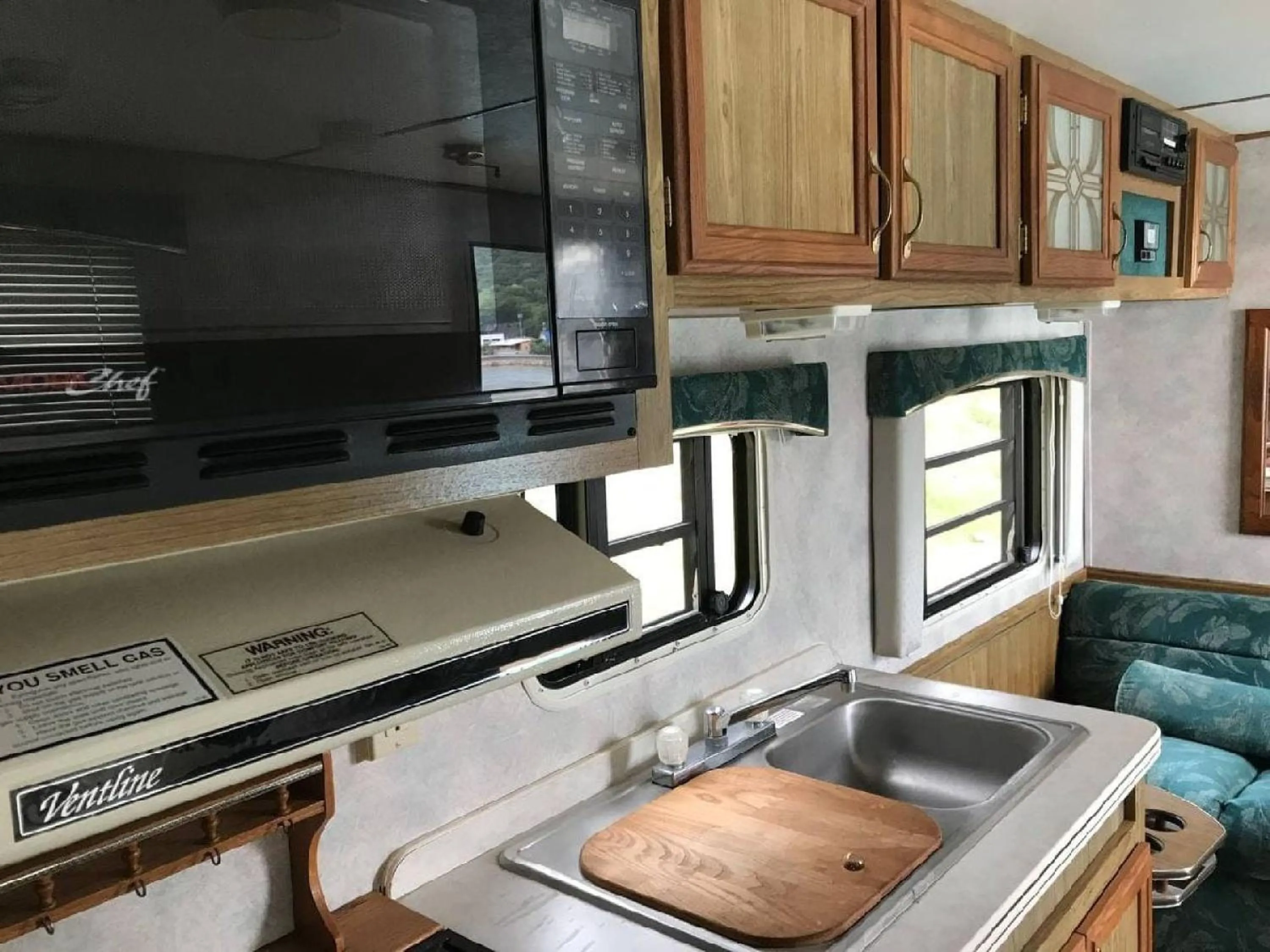 Kitchen or kitchenette in Sea Tiger Island Inn Shodoshima