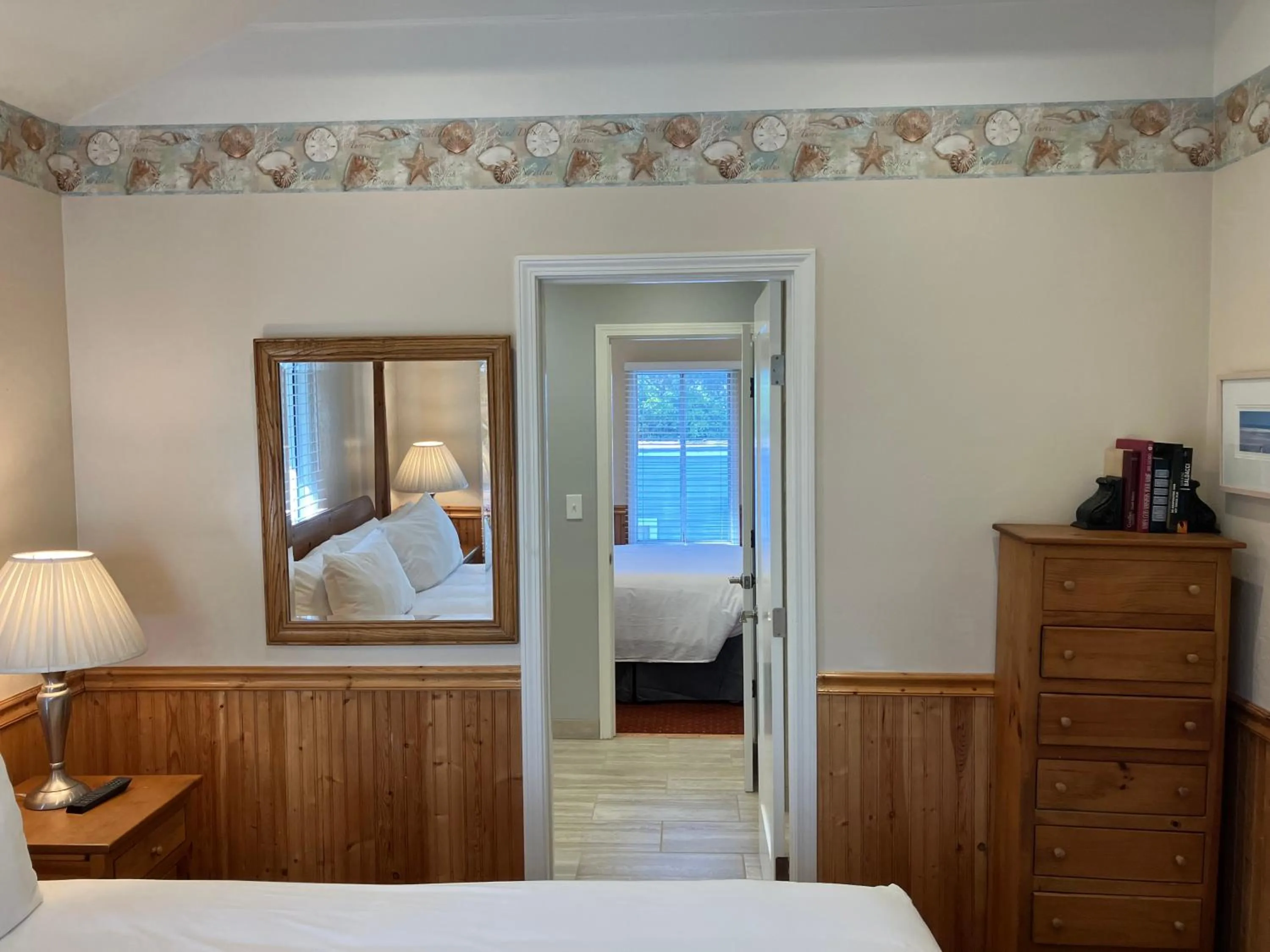 TV and multimedia, Bed in Briarwood Inn