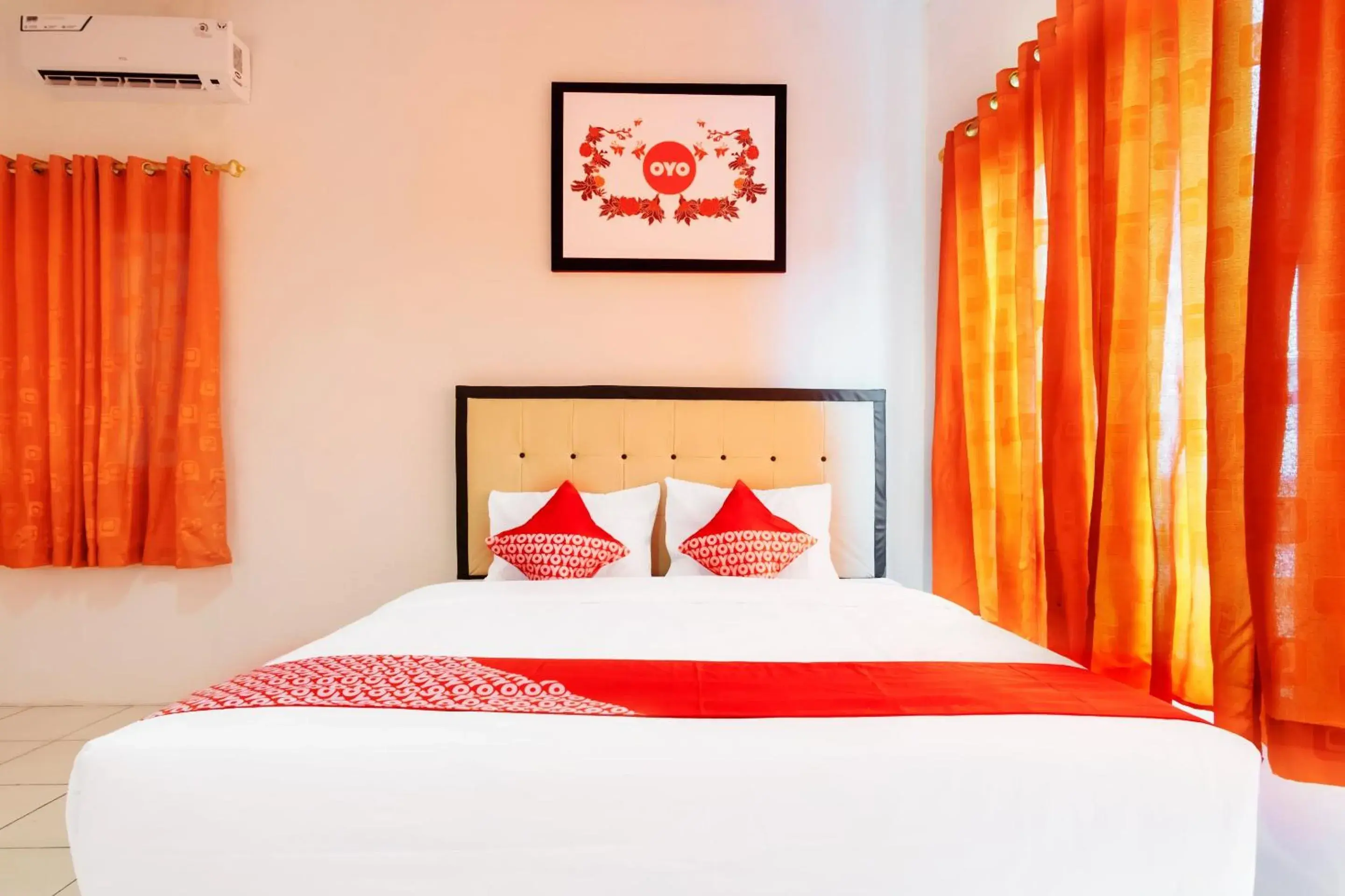 Bedroom, Bed in Hotel O Bakti Homestay Bedroom, Bed in Hotel O Bakti Homestay