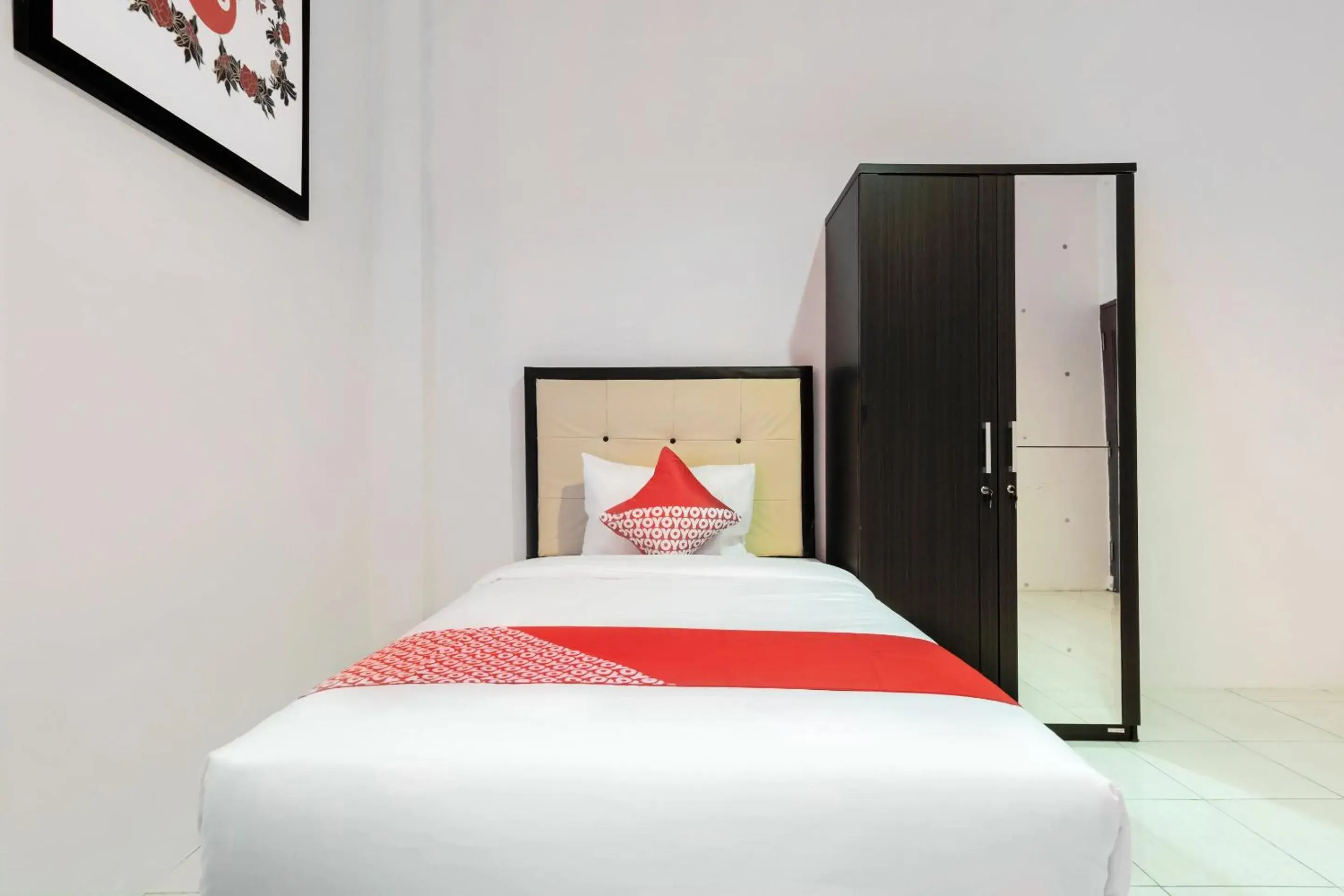 Bedroom, Bed in Hotel O Bakti Homestay Bedroom, Bed in Hotel O Bakti Homestay