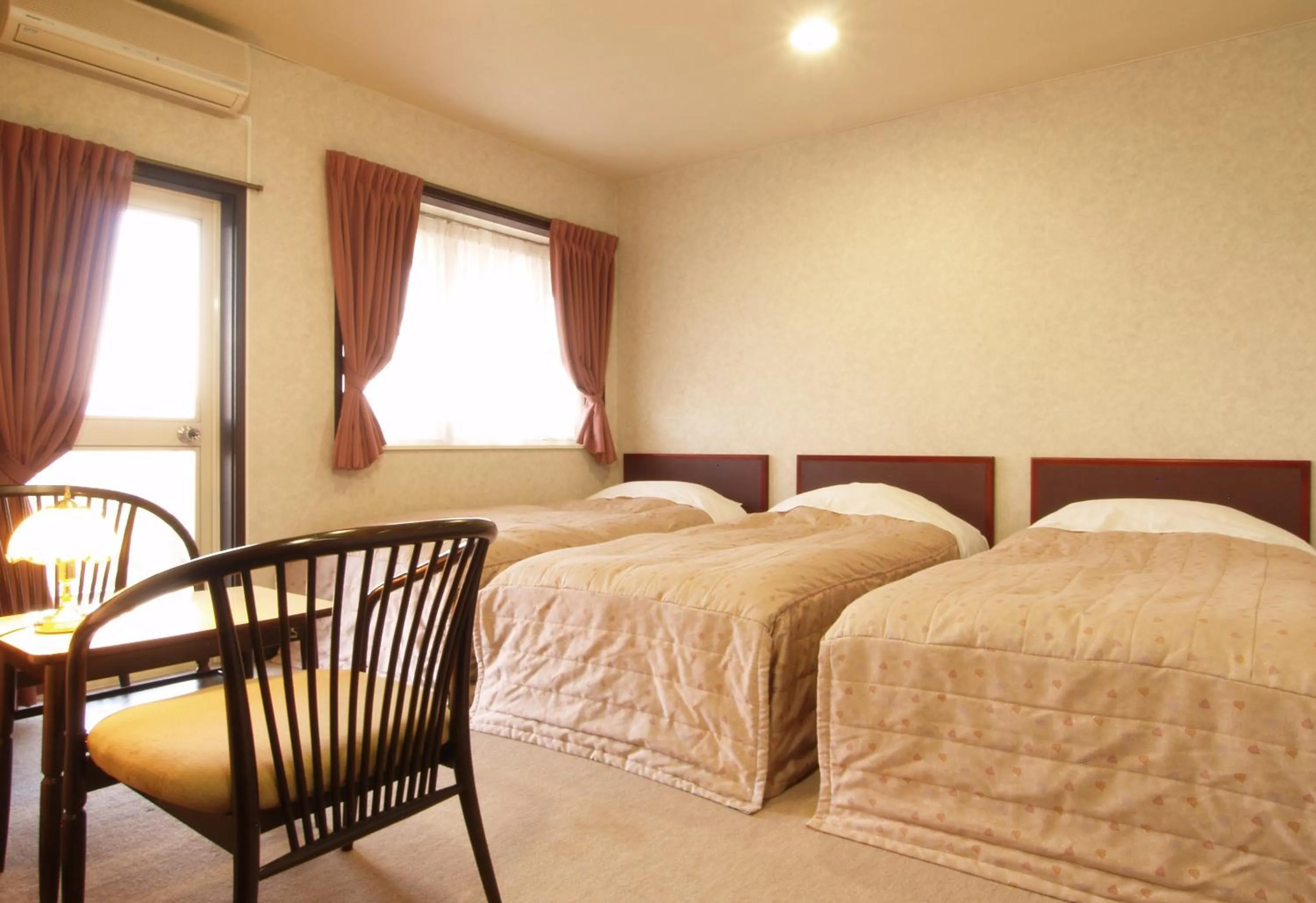 Day, Bed in Akakura Yours Inn