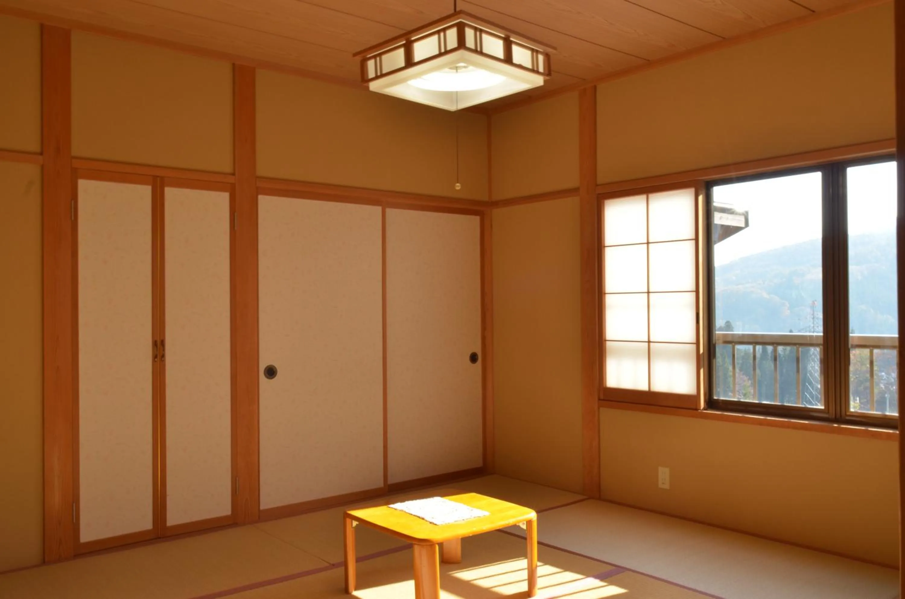Photo of the whole room in Soratobu Usagi