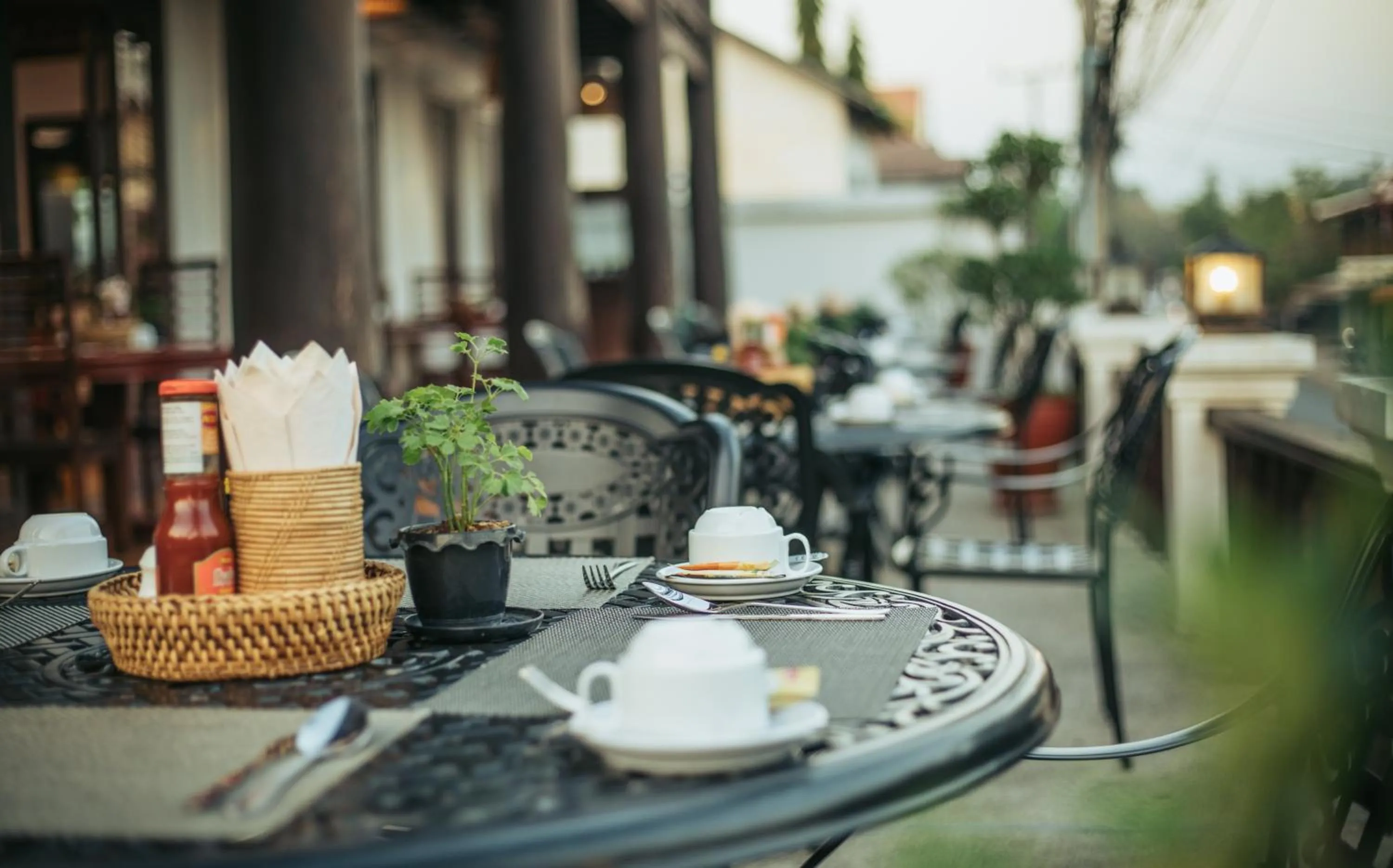 Restaurant/places to eat in Treasure Hotel Laos