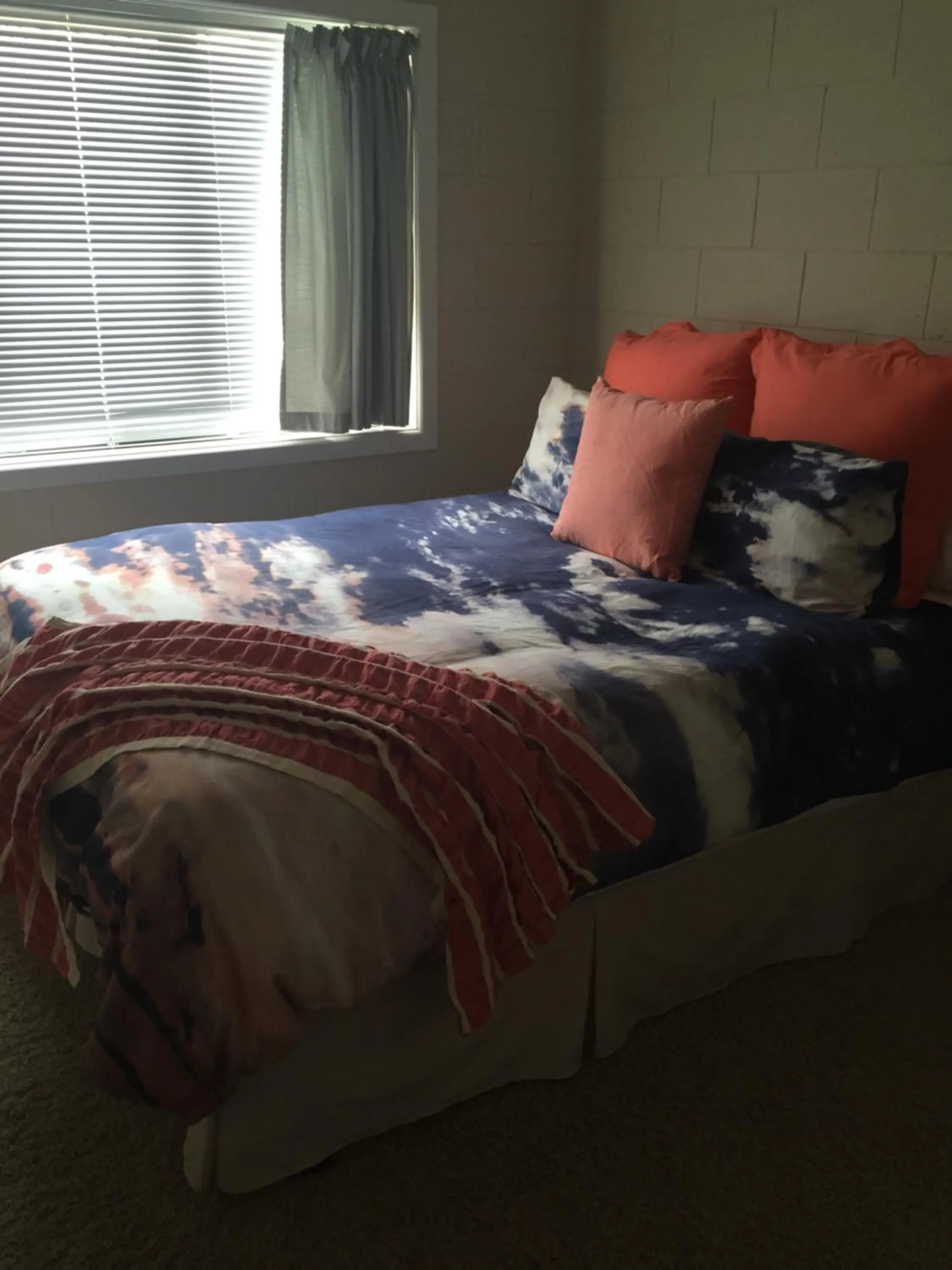 Bed in Kindred Lodge Apartments