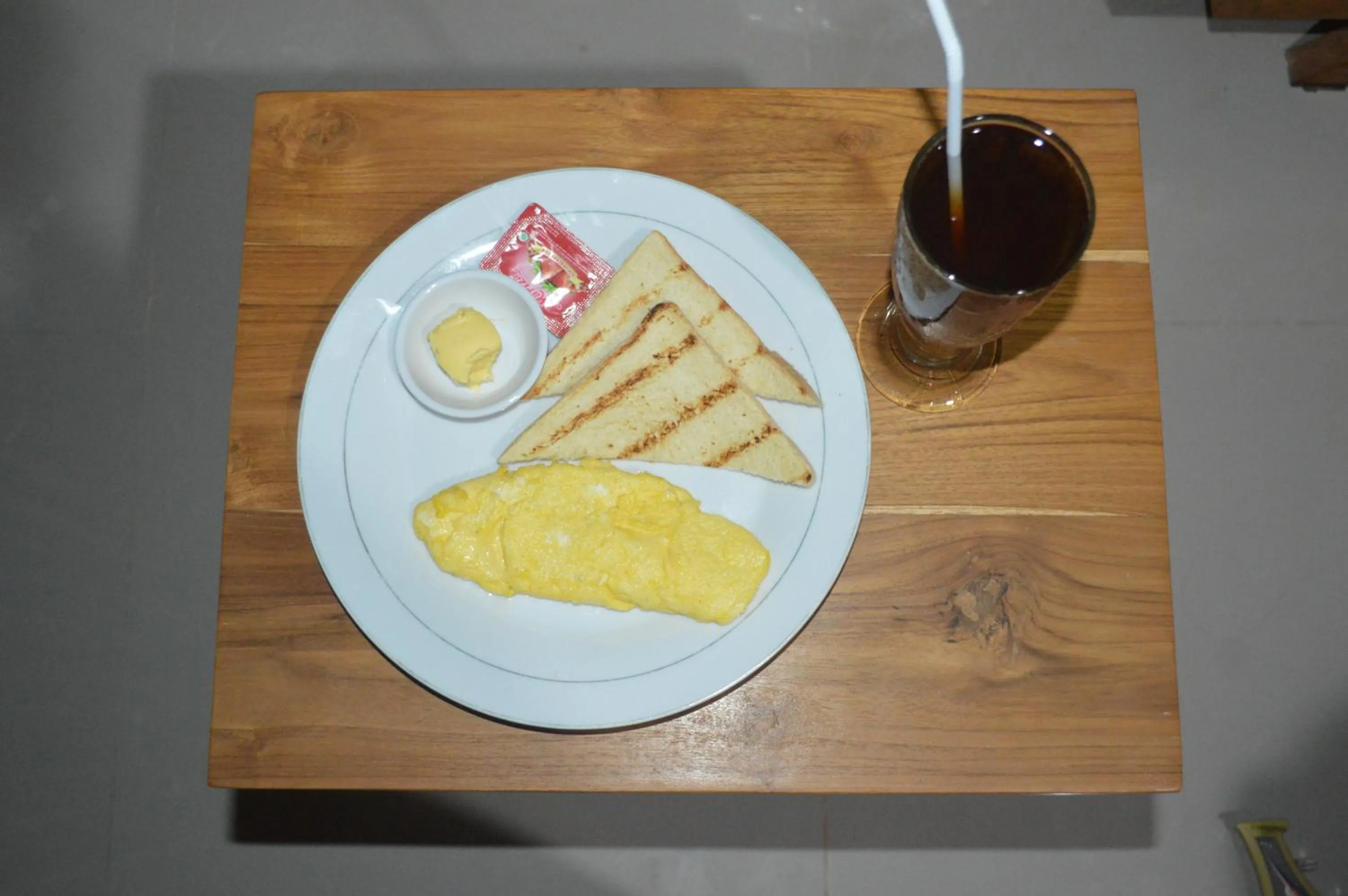 Breakfast in Nyuh Gading Bungalow Nusa Penida