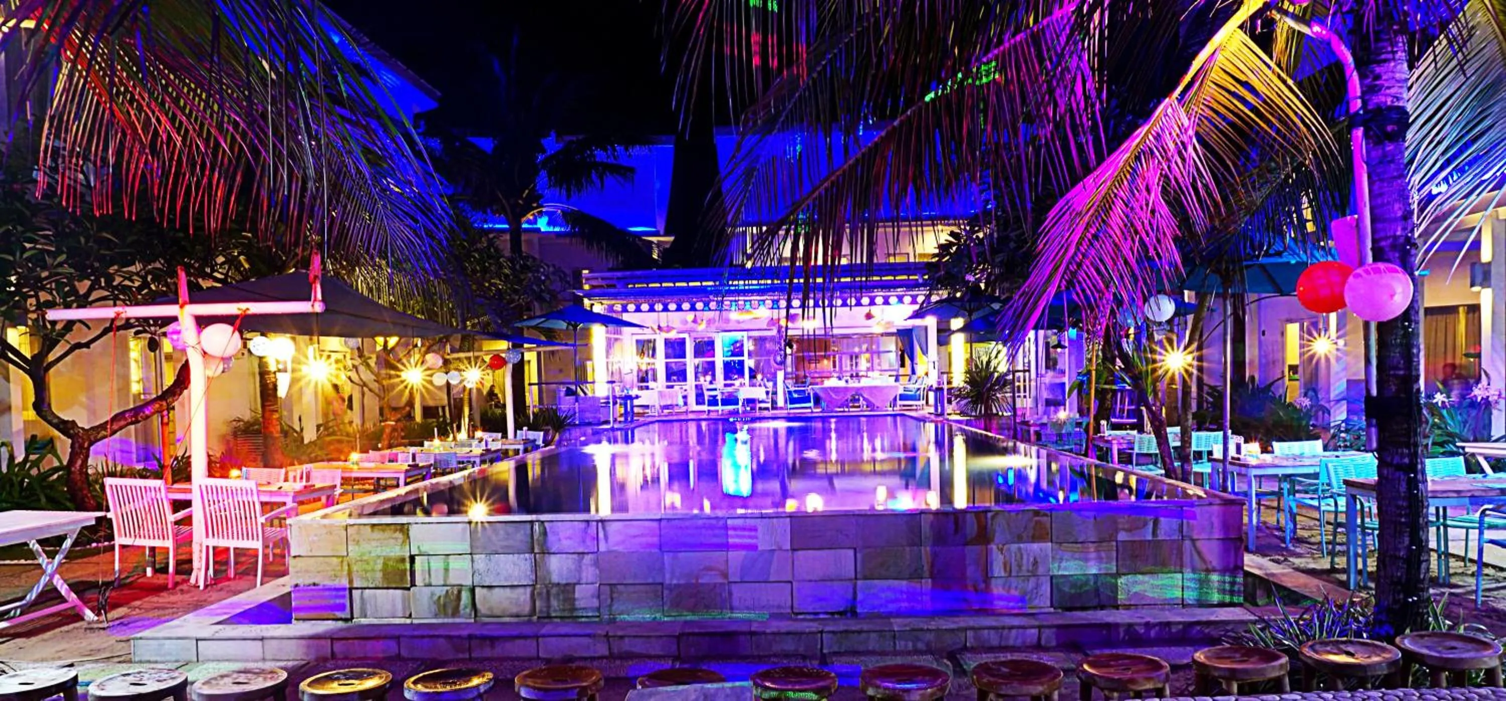 Night in Ocean View Residence