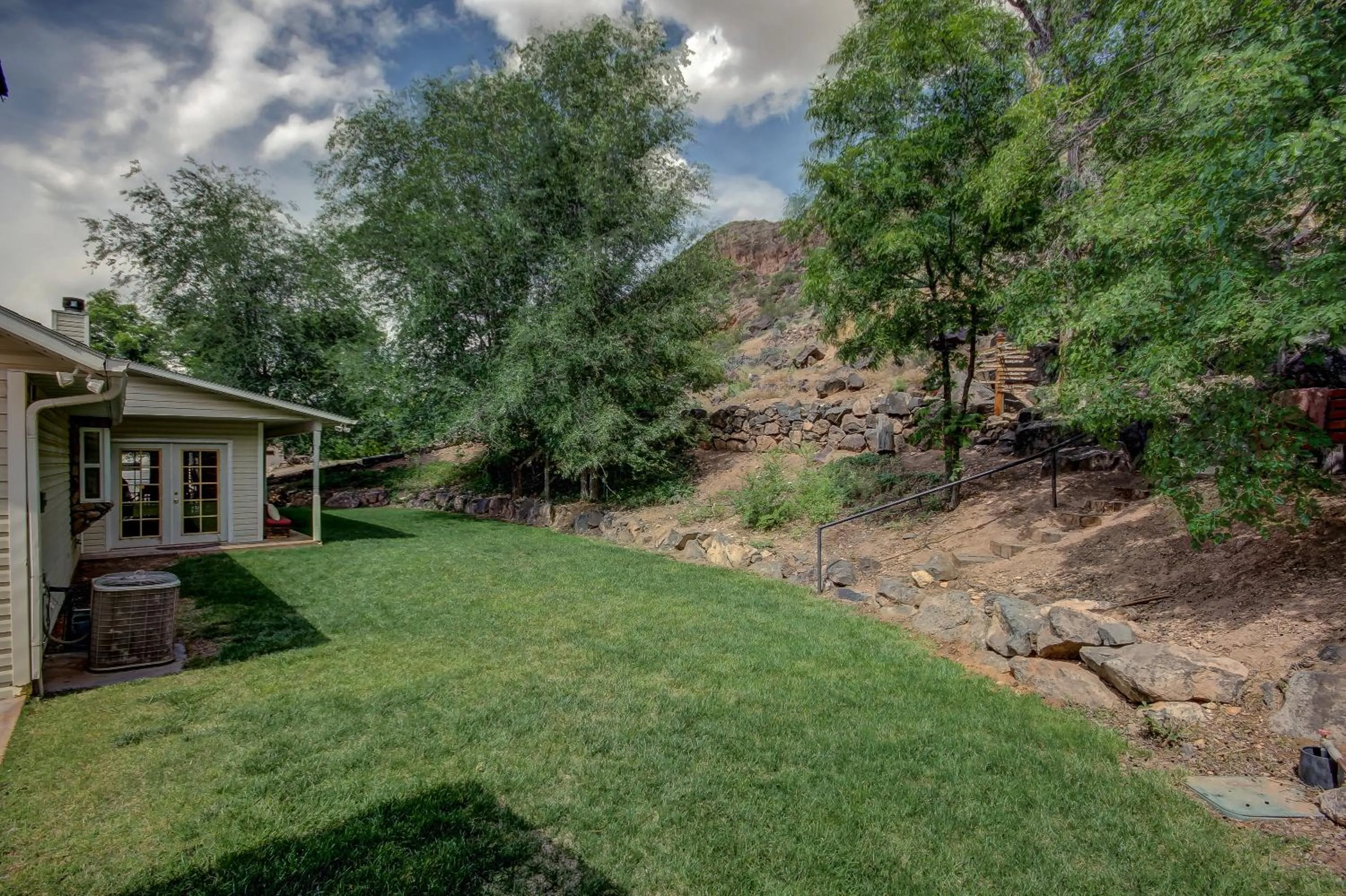 Pecan Point by KABINO Mountain Trail Access Foosball Table Private Yard Firepit WiFi Grill