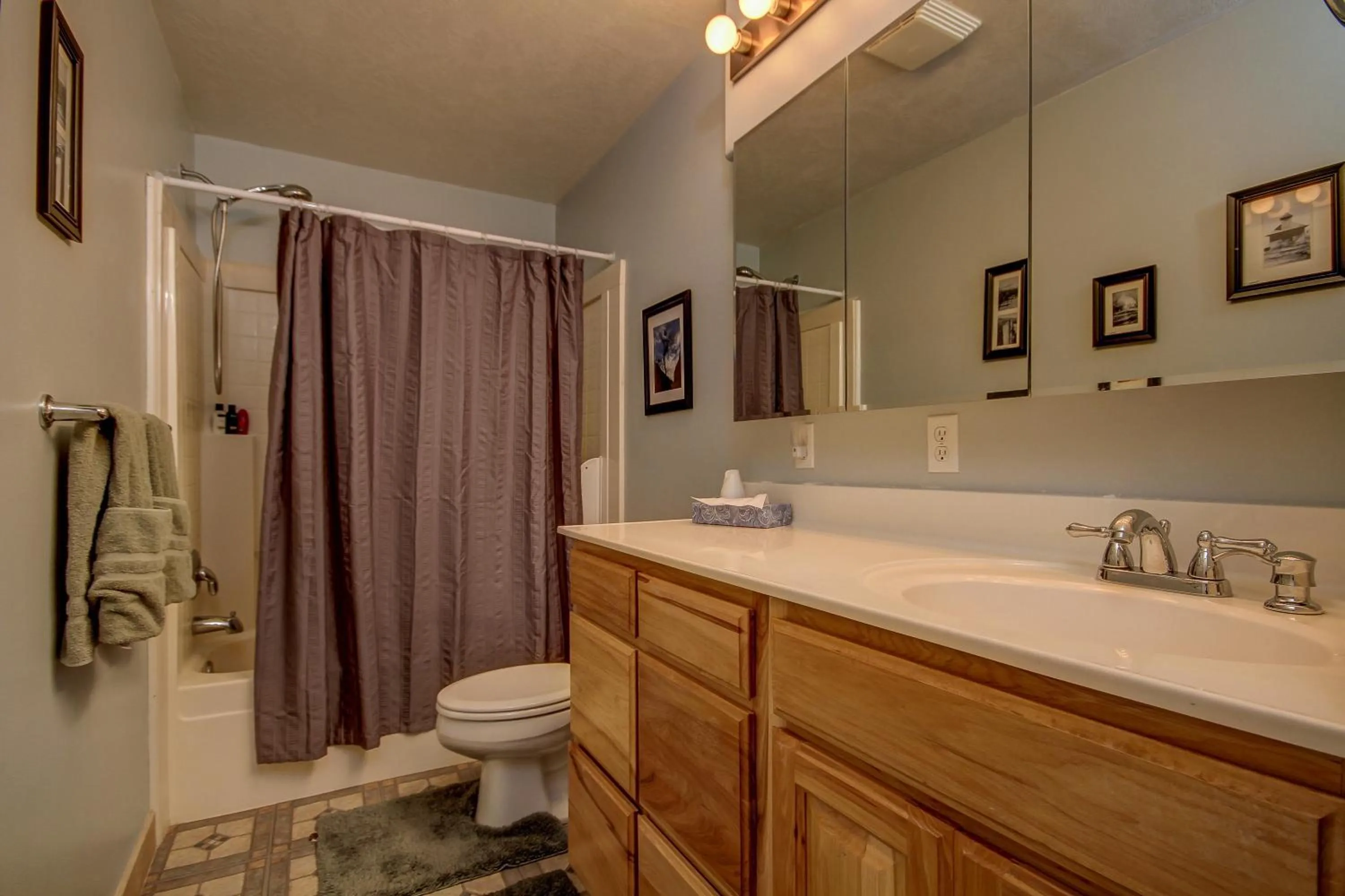 Pecan Point by KABINO Mountain Trail Access Foosball Table Private Yard Firepit WiFi Grill