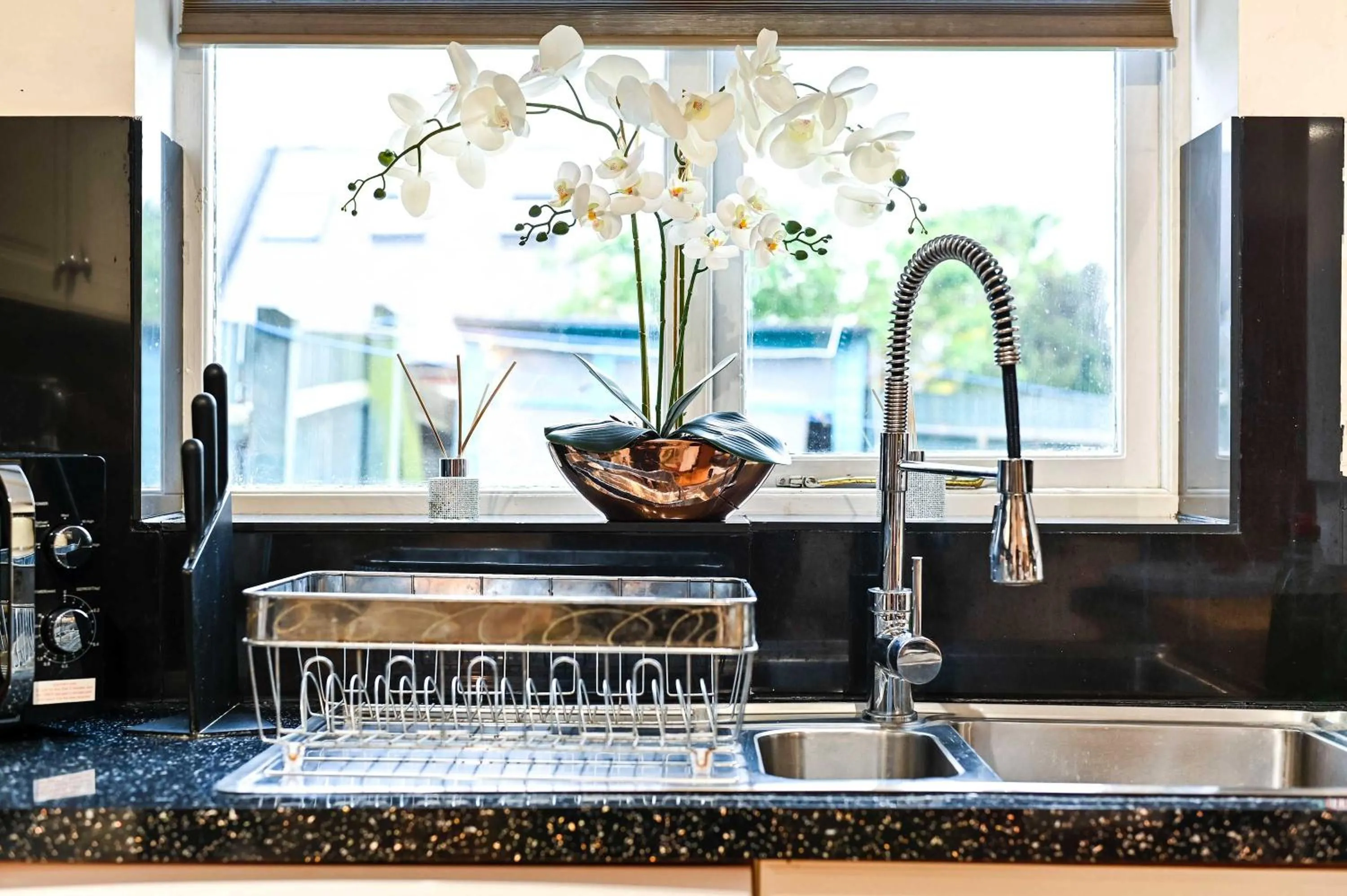 Kitchen or kitchenette in Destination London Docklands Riverside