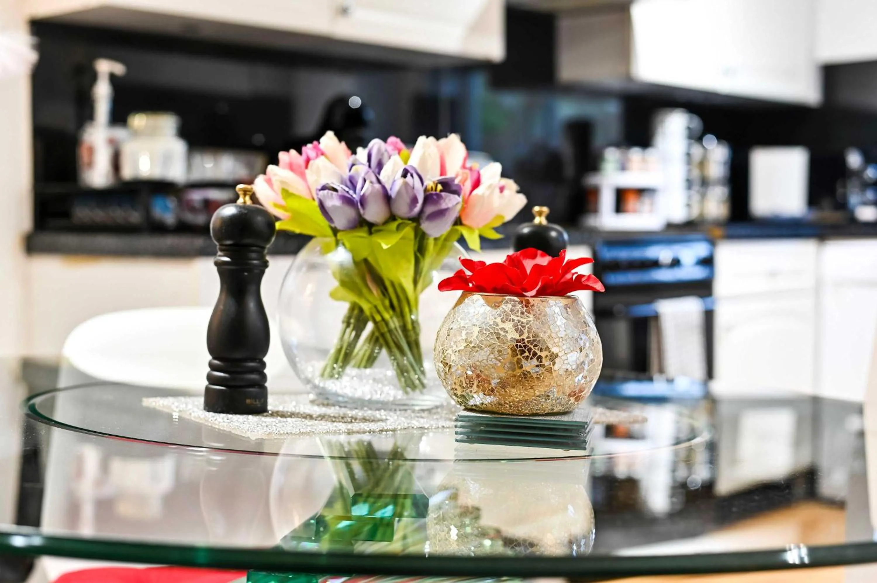 Kitchen or kitchenette in Destination London Docklands Riverside