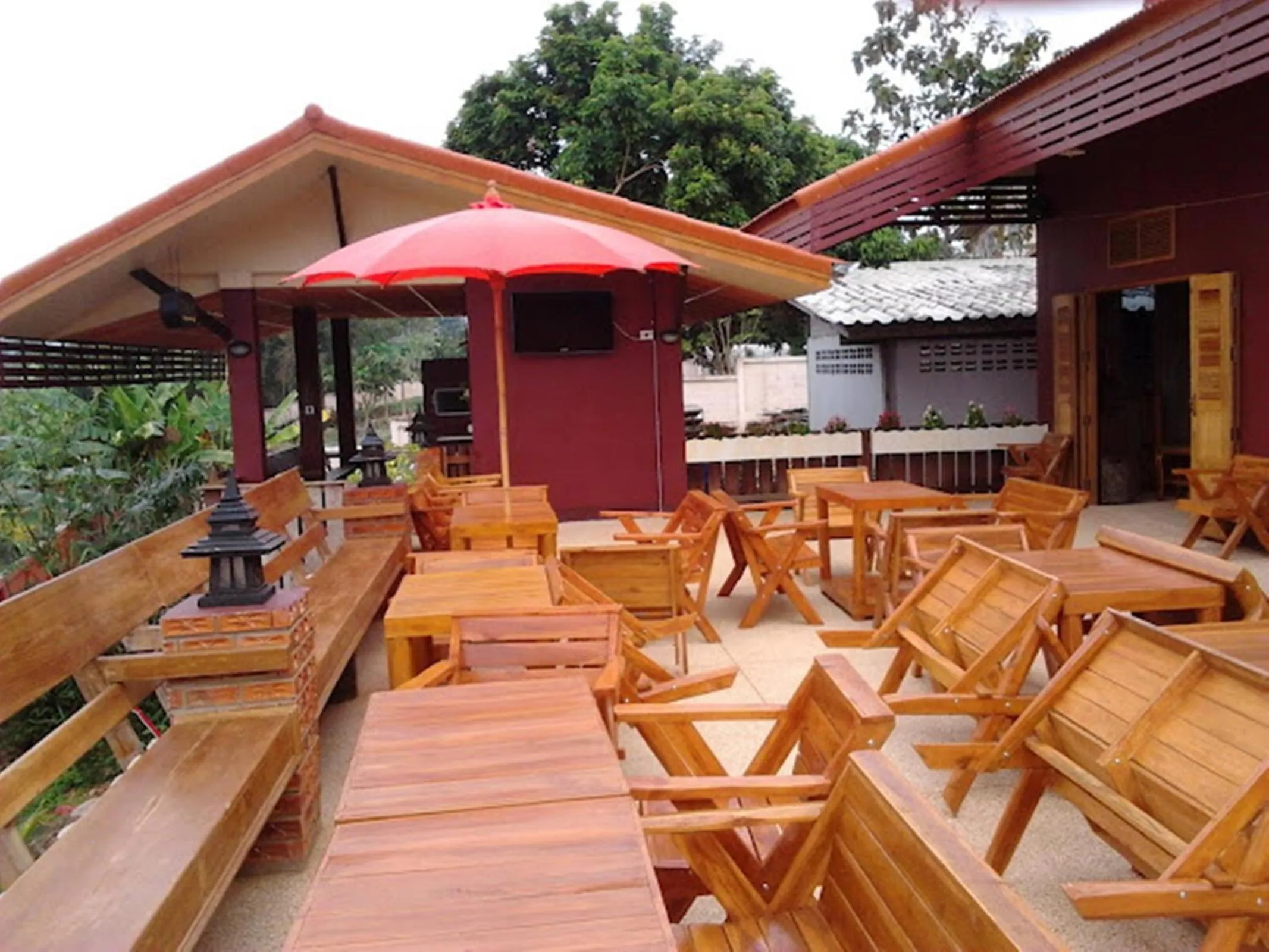 Restaurant/places to eat in Tamarind Grand Resort Mae Sariang