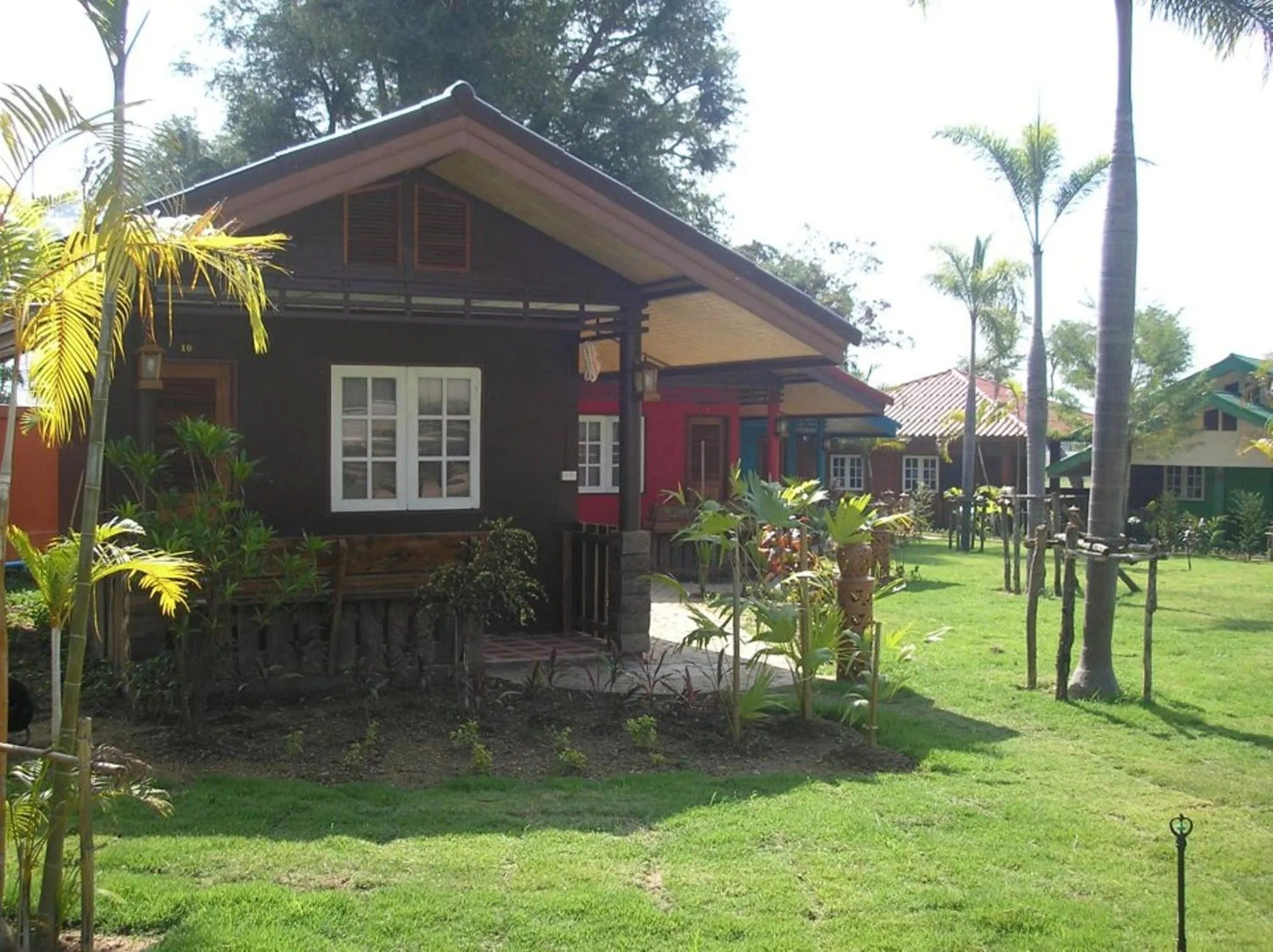 Property building in Tamarind Grand Resort Mae Sariang