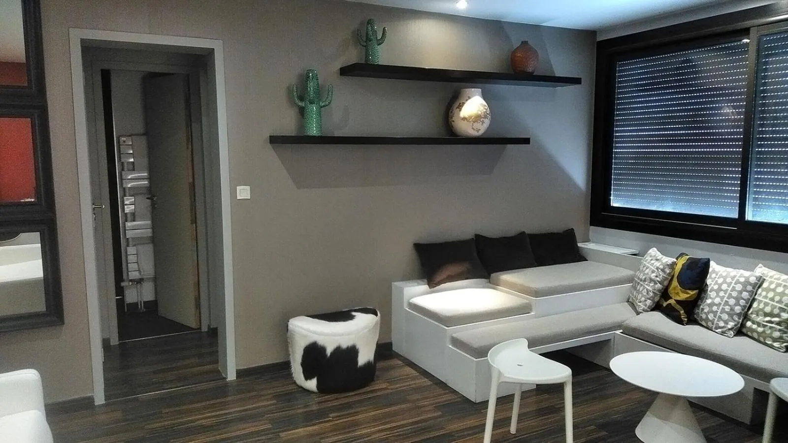 Decorative detail in Terminus du Forez Saint-Etienne Centre Gare Chateaucreux