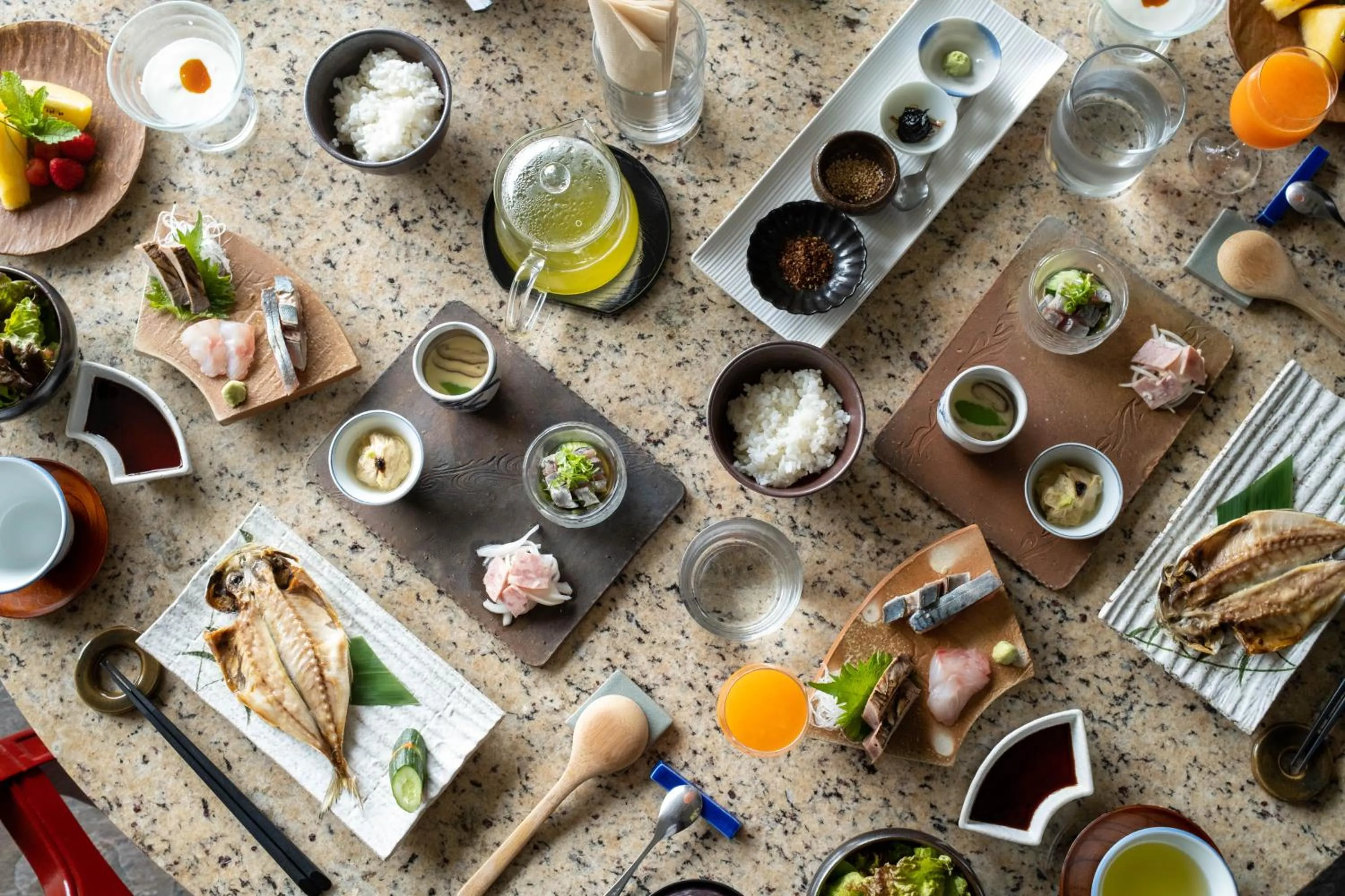 Restaurant/places to eat in ISANA Resort