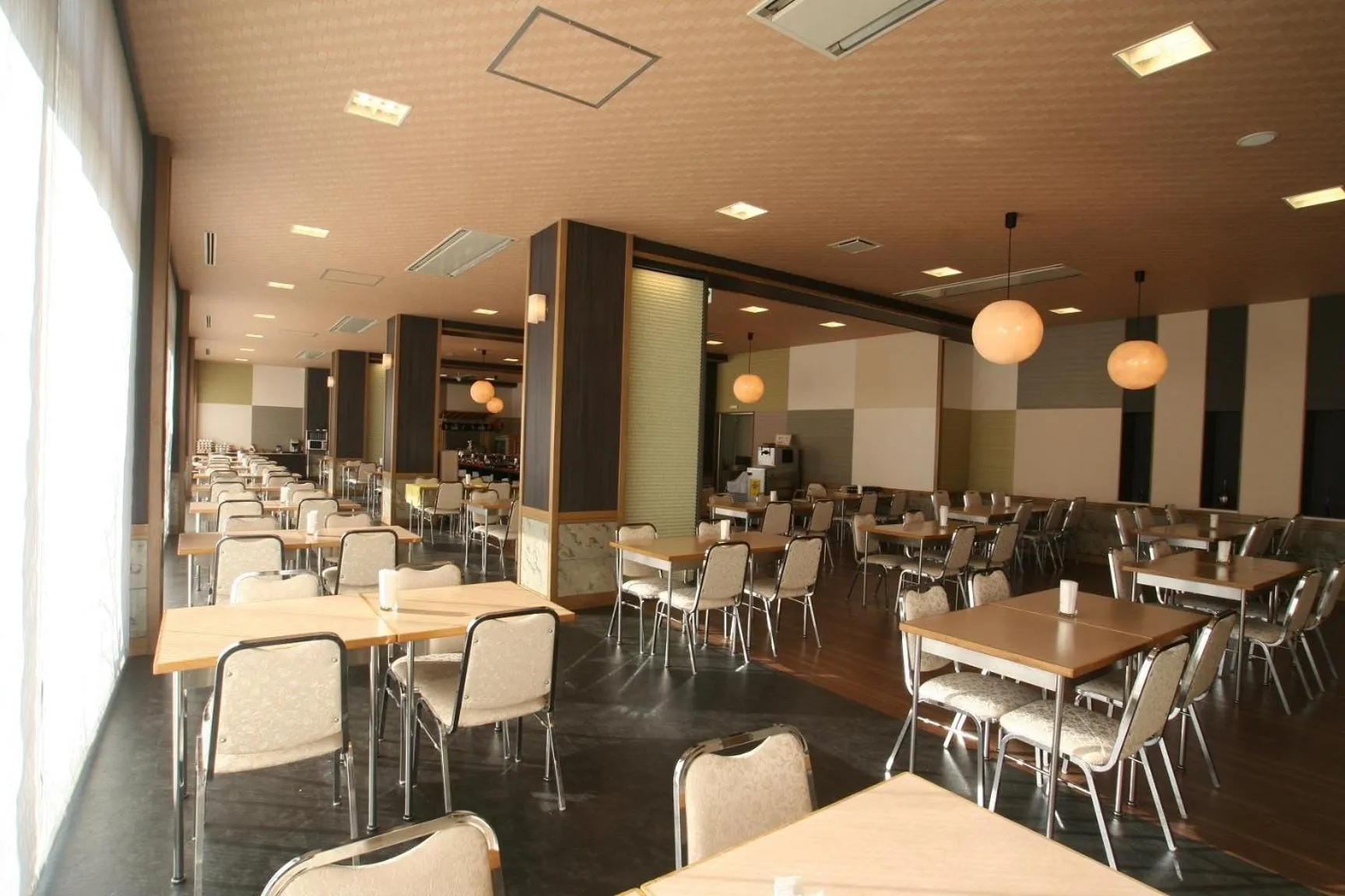 Restaurant/places to eat in Tominoko Hotel