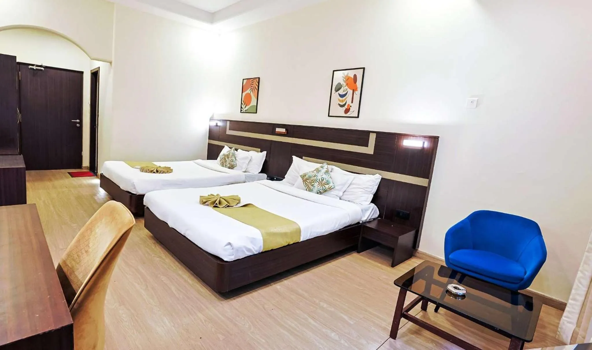 Bed in Khanvel Resort