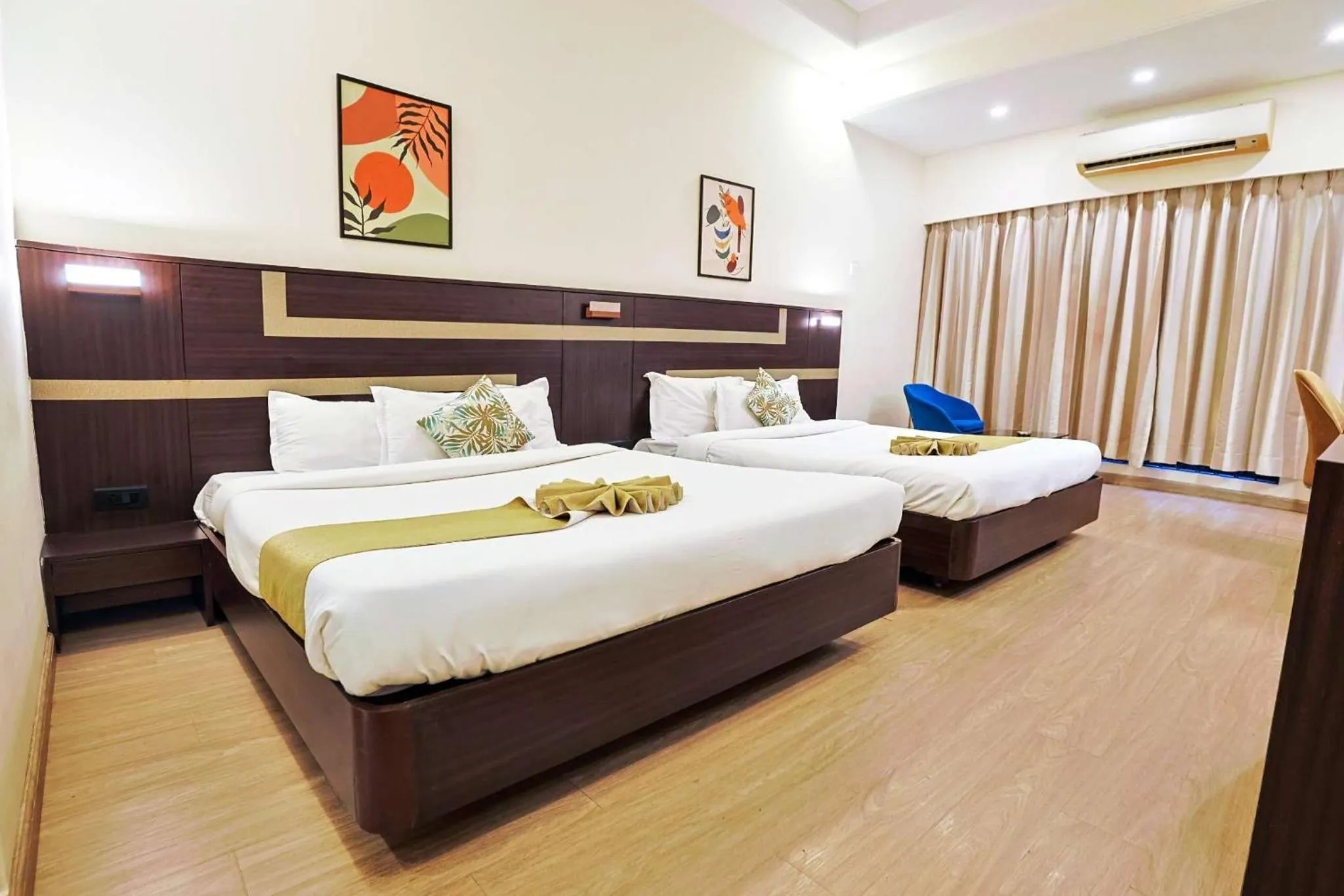 Bed in Khanvel Resort