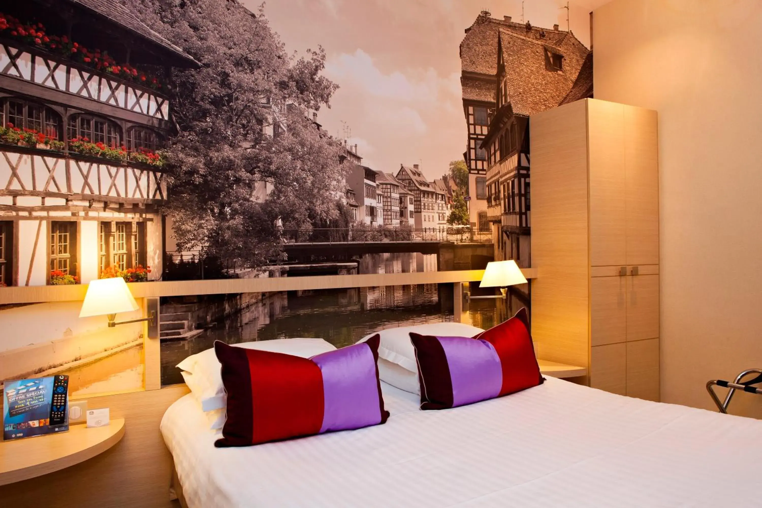 Comfort Room in Best Western Plus Monopole Métropole Comfort Room in Best Western Plus Monopole Métropole