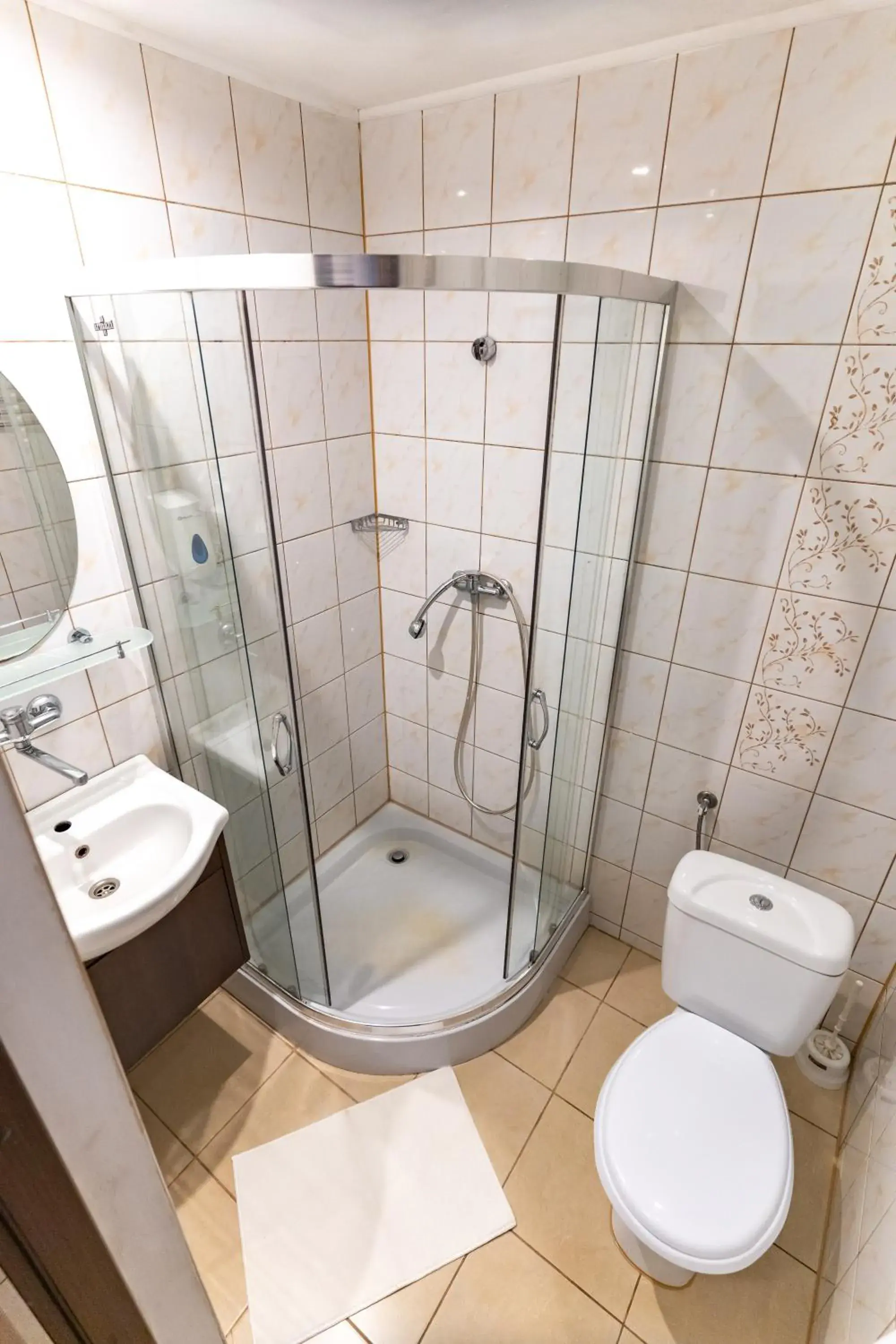 Quadruple Room with Shower in OW.RZECZKA Quadruple Room with Shower in OW.RZECZKA