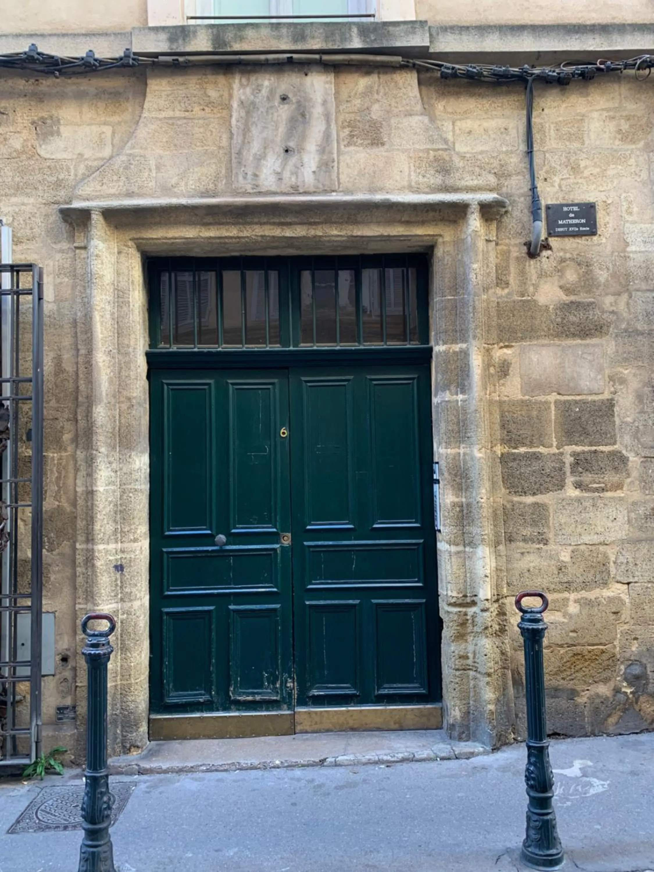 Facade/entrance in L'Appart 6