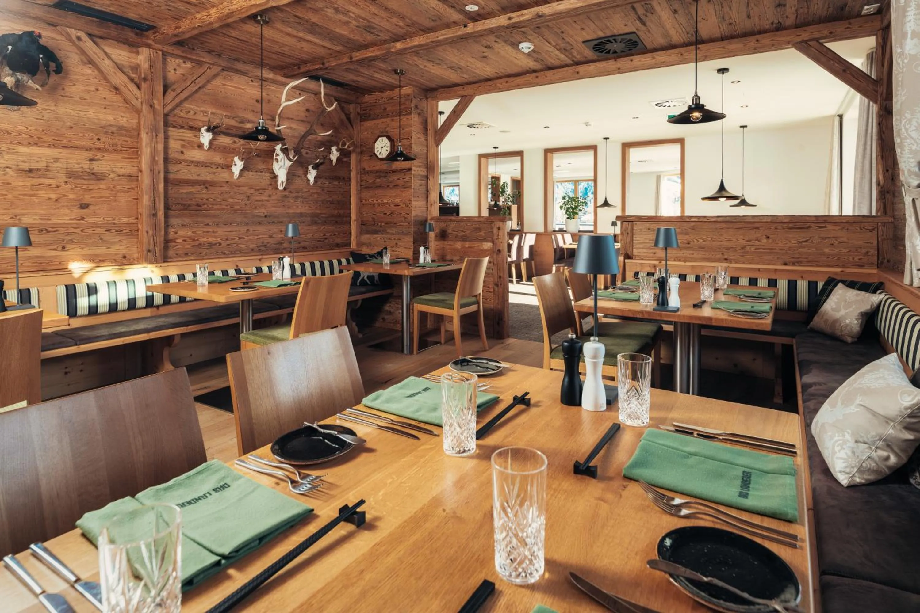 Restaurant/places to eat in Das Landerer