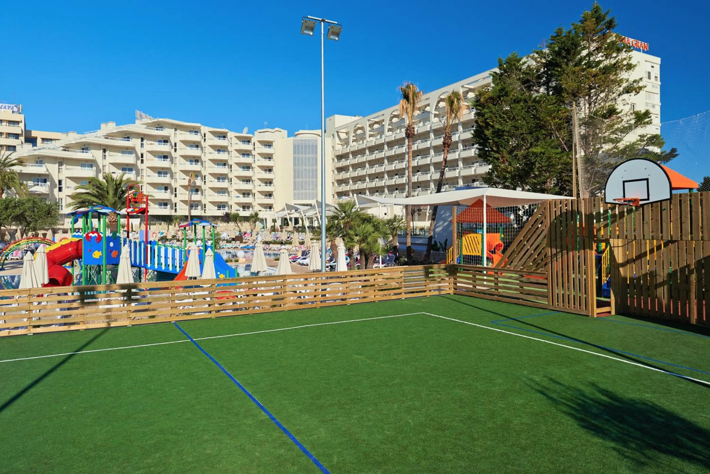 Activities in Hipotels Coma Gran