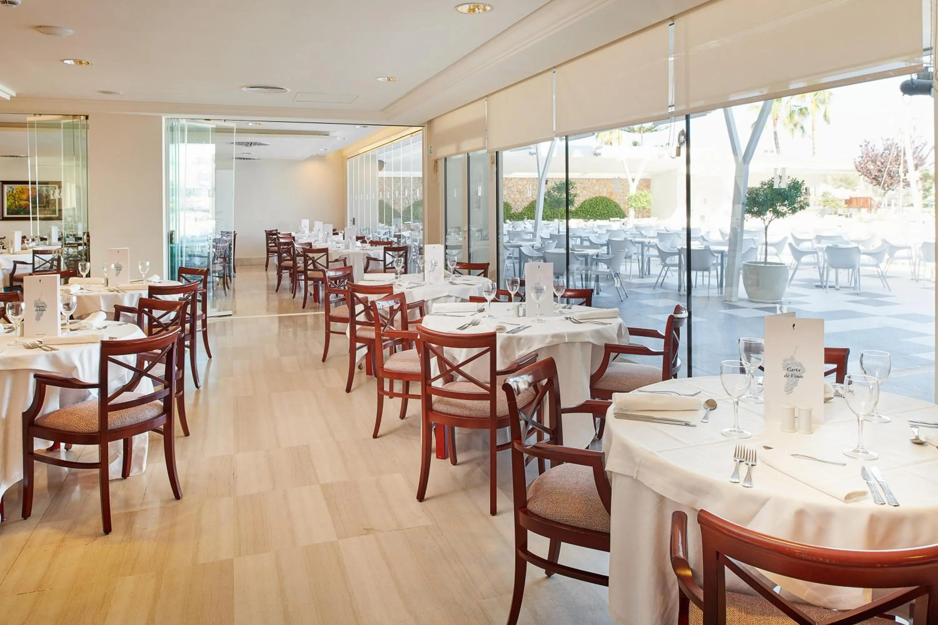 Restaurant/places to eat in Hipotels Coma Gran