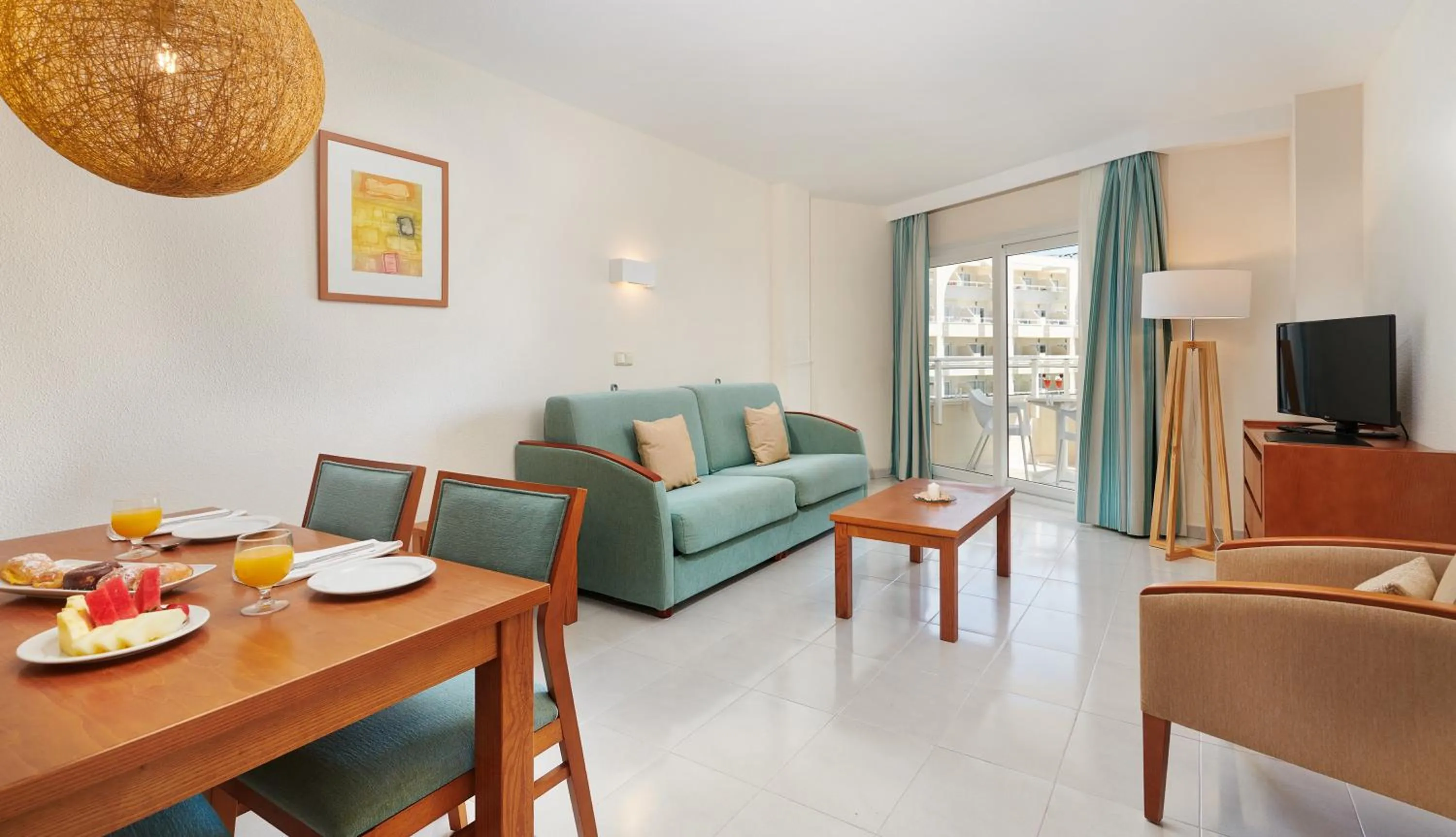 TV and multimedia in Hipotels Coma Gran