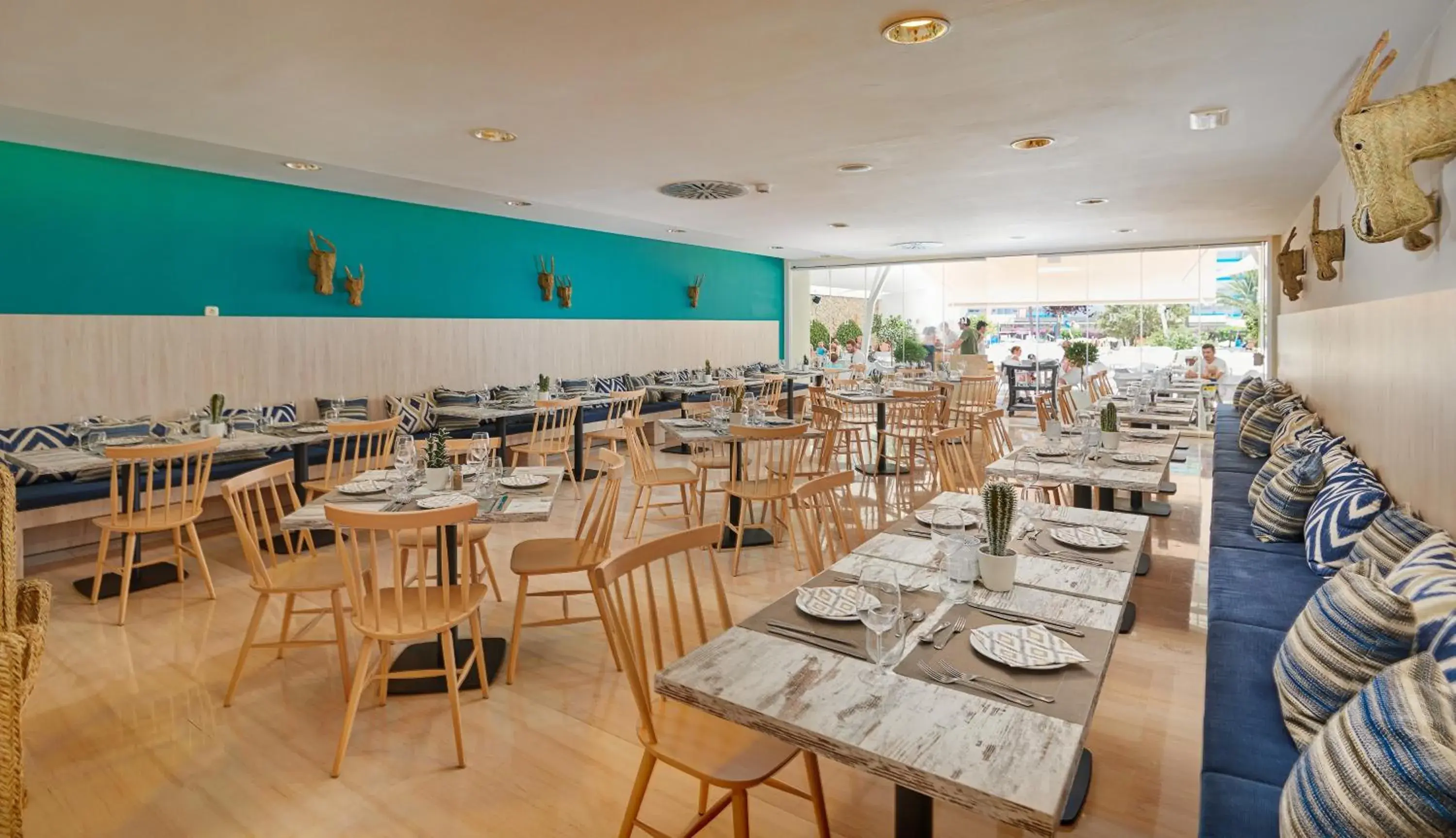 Restaurant/places to eat in Hipotels Coma Gran Restaurant/places to eat in Hipotels Coma Gran