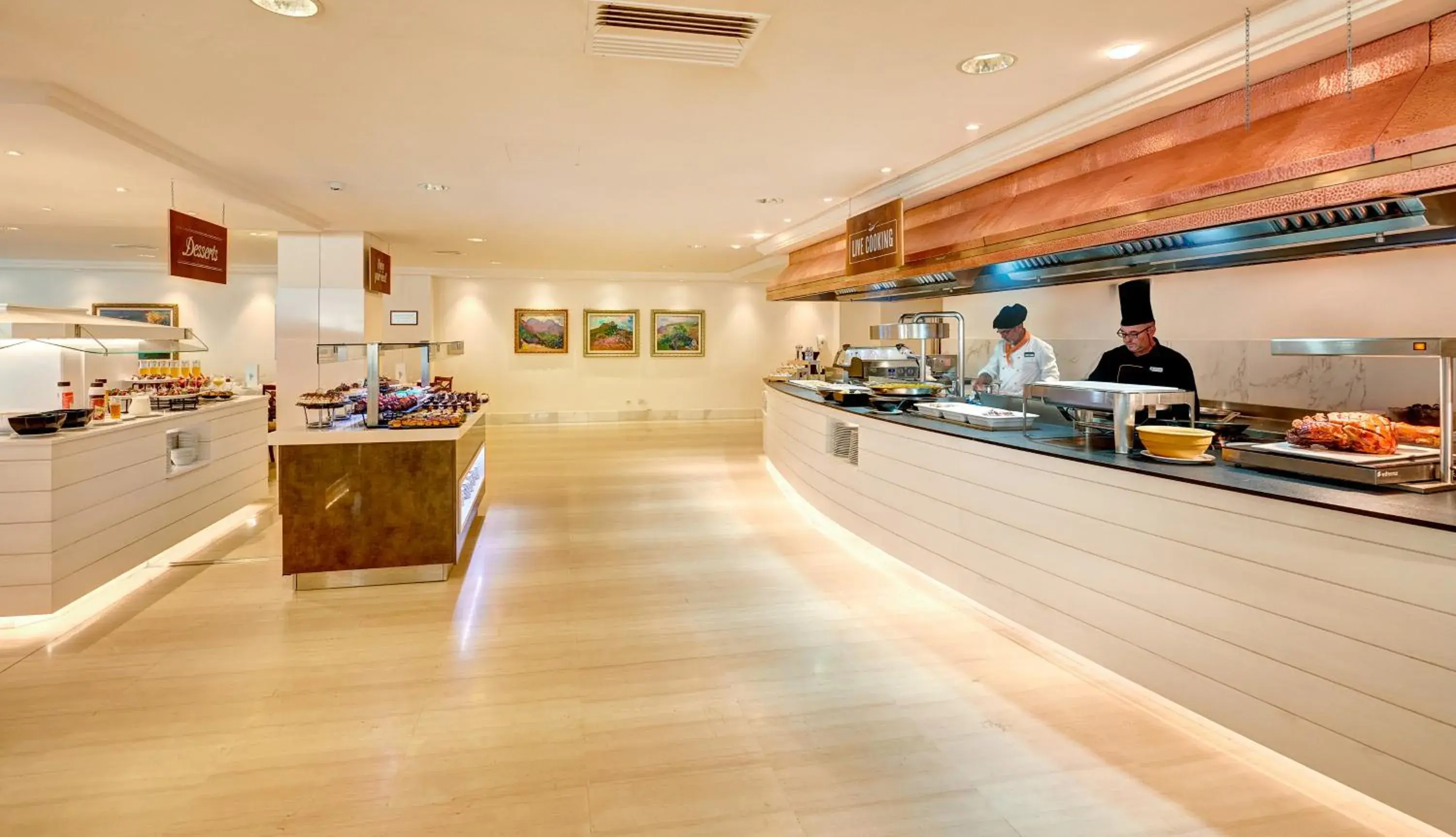 Restaurant/places to eat in Hipotels Coma Gran Restaurant/places to eat in Hipotels Coma Gran