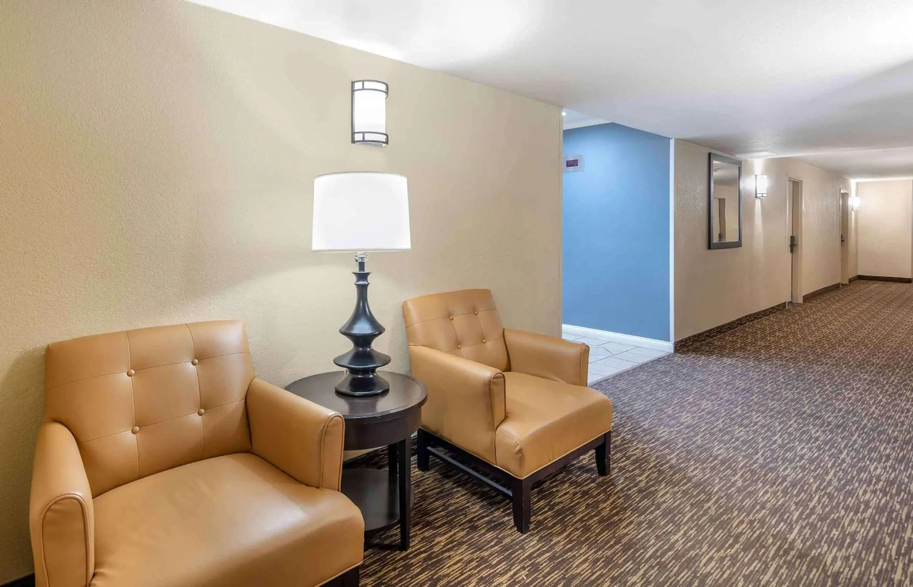 Lobby or reception in Extended Stay America Select Suites - Chicago - Westmont - Oak Brook Lobby or reception in Extended Stay America Select Suites - Chicago - Westmont - Oak Brook