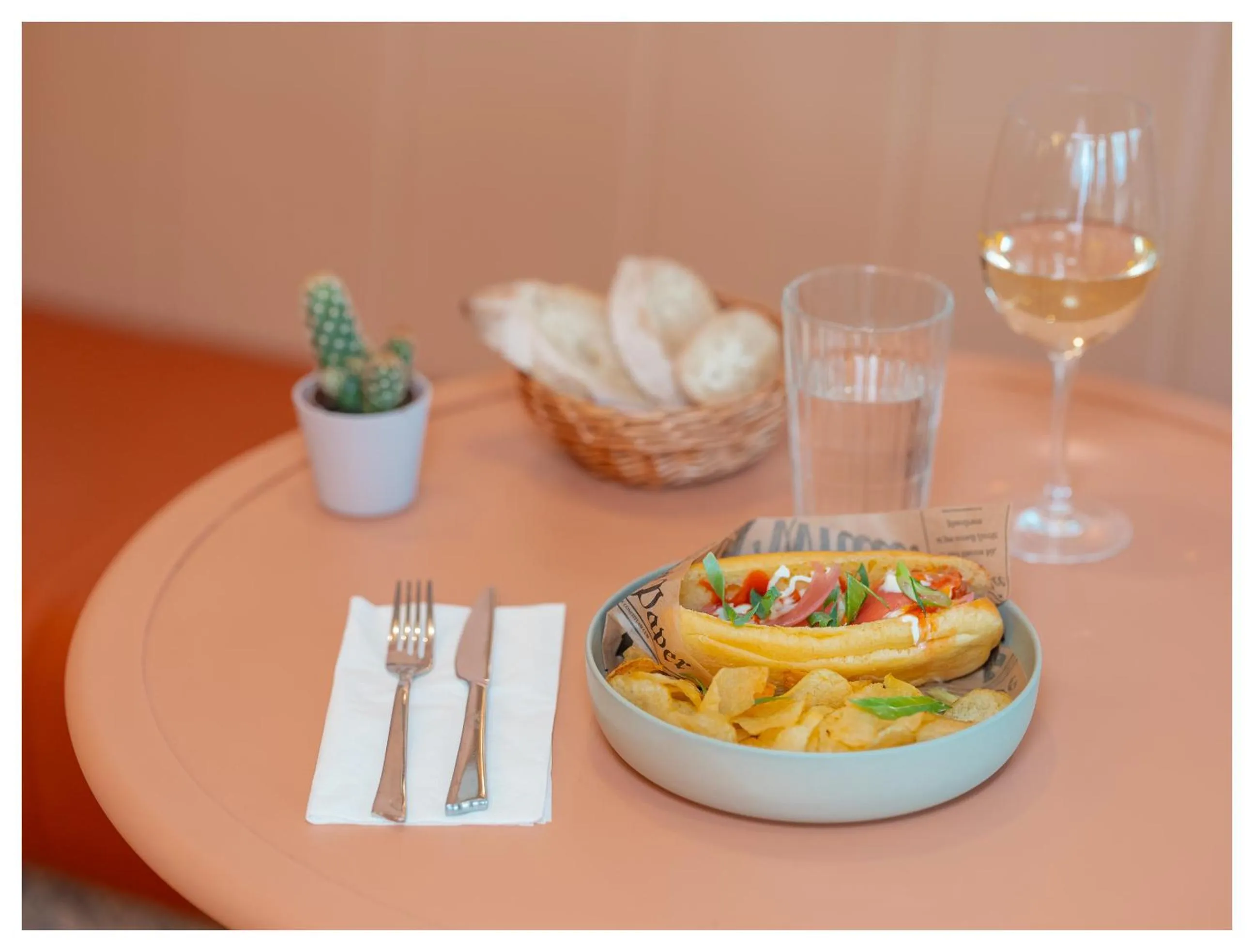 Food and drinks in Nice Pam Hotel