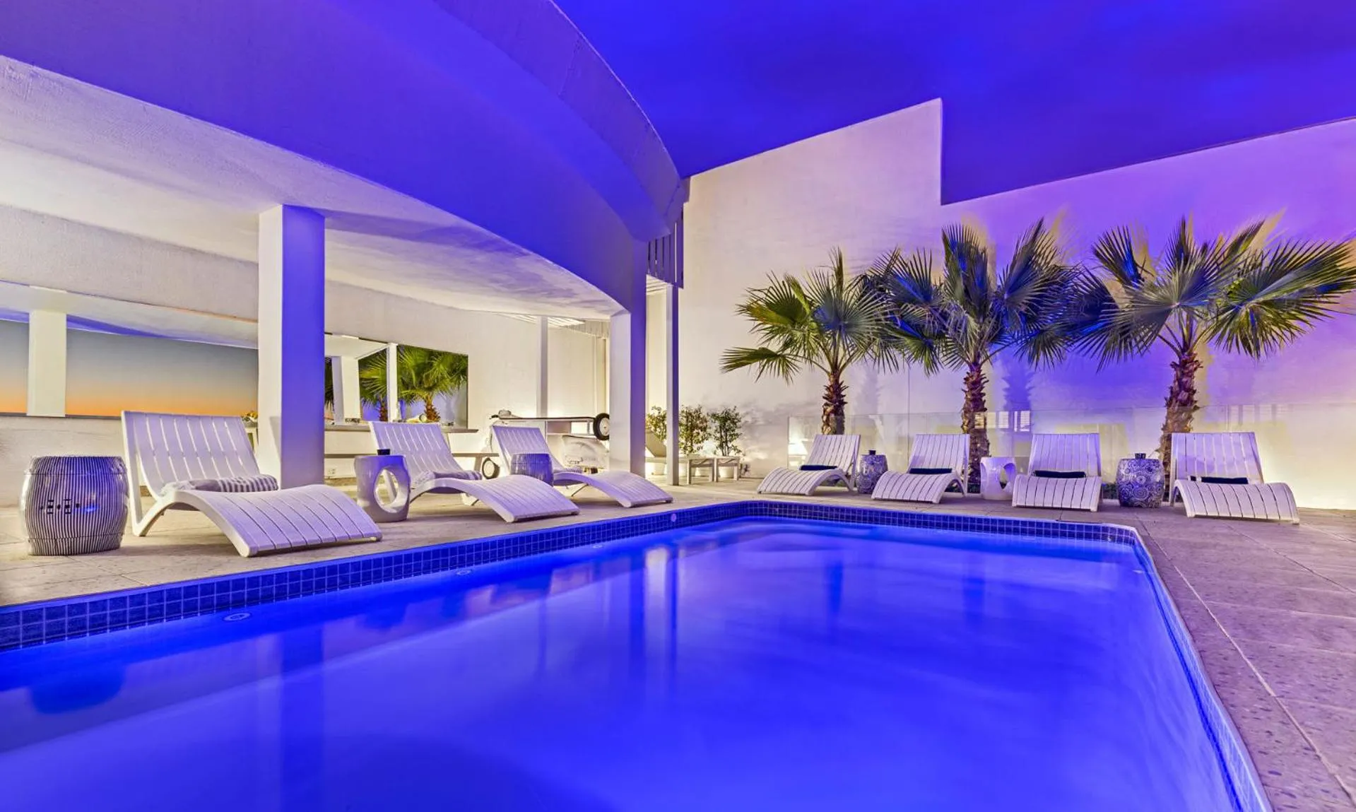 Clifton YOLO Spaces - Clifton Beachfront Penthouse