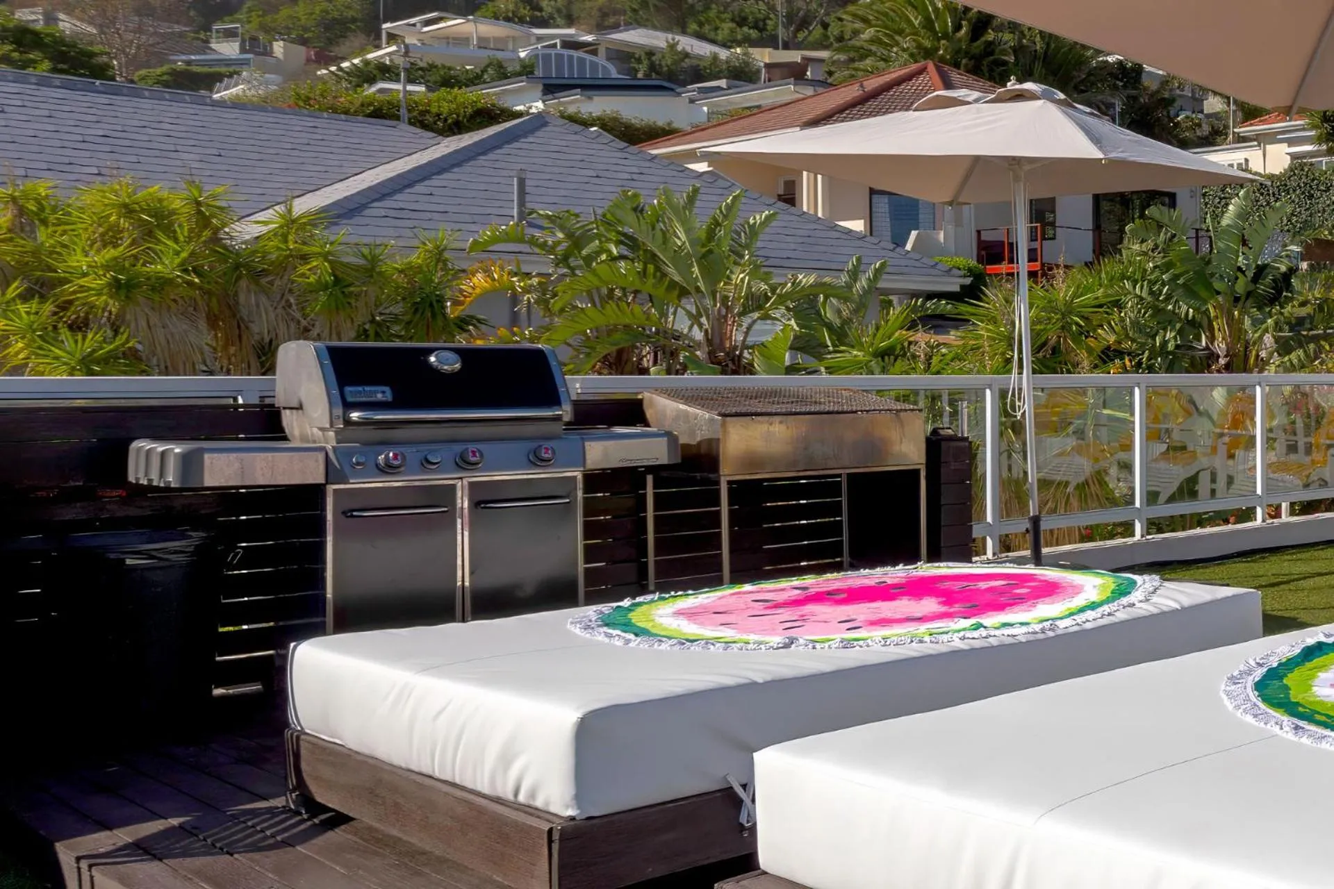 Clifton YOLO Spaces - Clifton Beachfront Penthouse