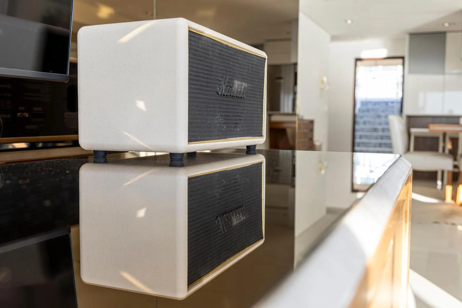 Clifton YOLO Spaces - Clifton Beachfront Penthouse