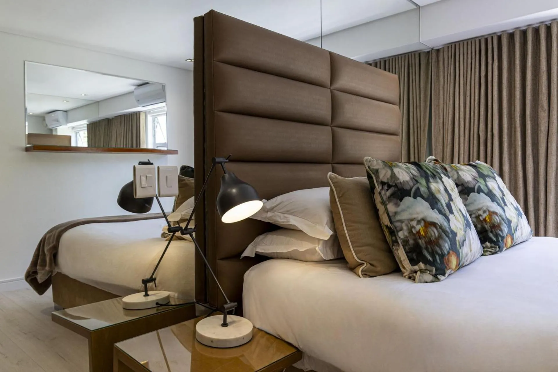 Bed in Clifton YOLO Spaces - Clifton Beachfront Penthouse