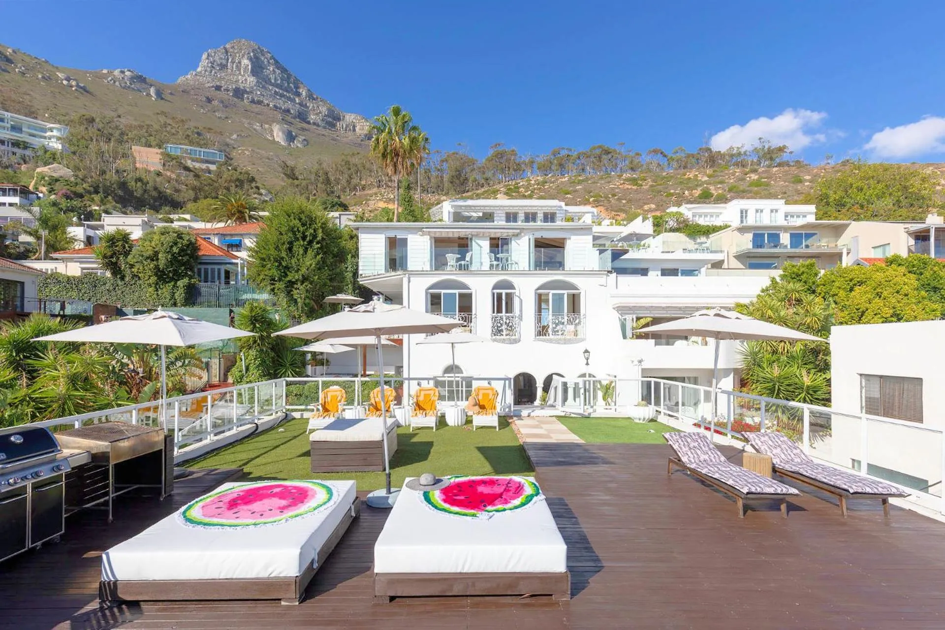 Clifton YOLO Spaces - Clifton Beachfront Penthouse