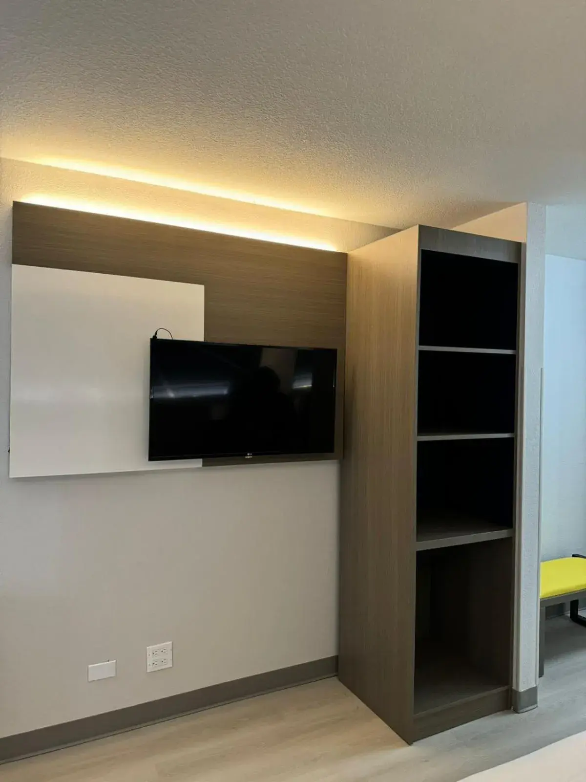 Halsted Inn and Suites Harvey - Chicago Southland Halsted Inn and Suites Harvey - Chicago Southland