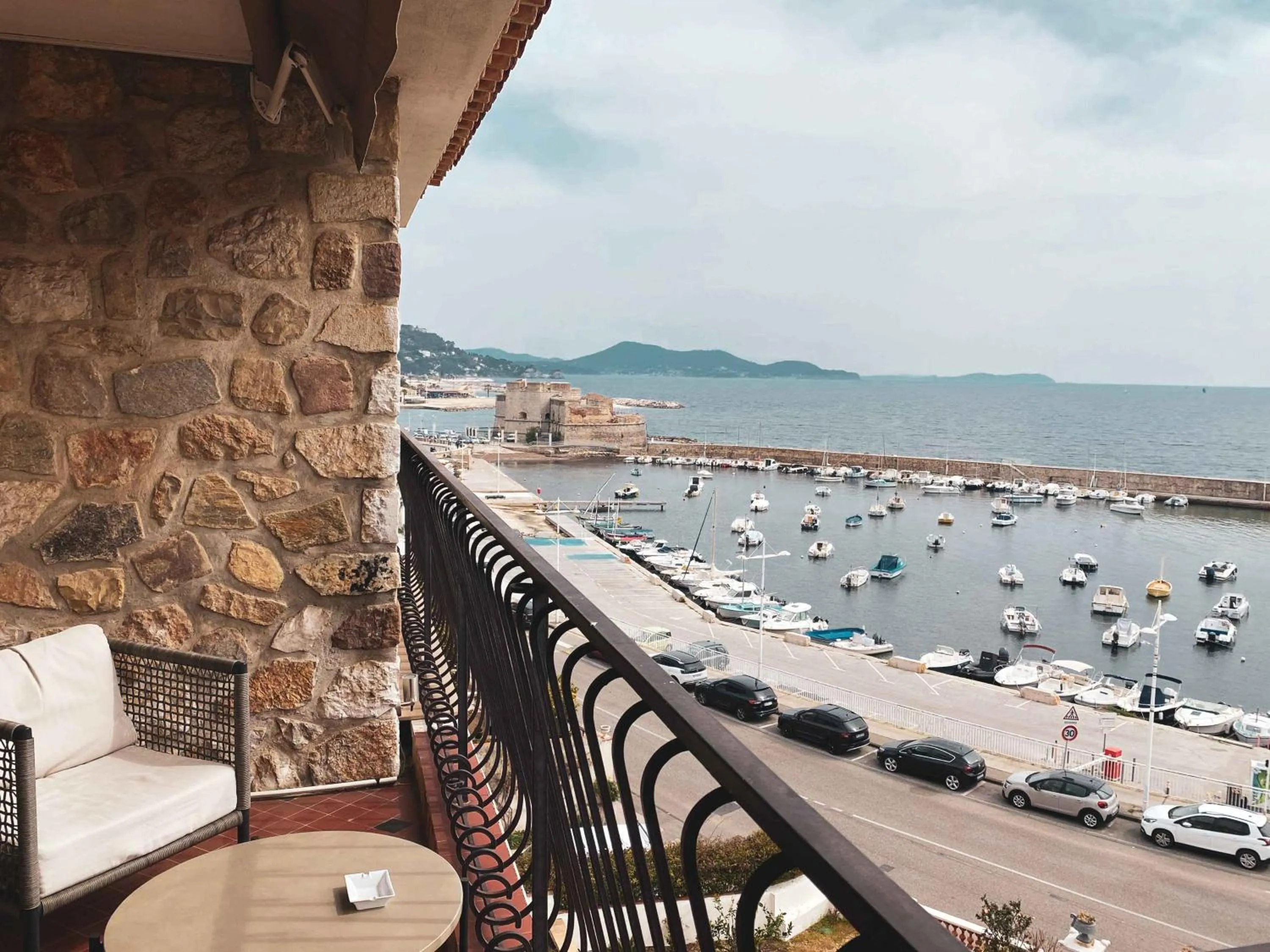 Balcony/Terrace in Best Western Plus La Corniche