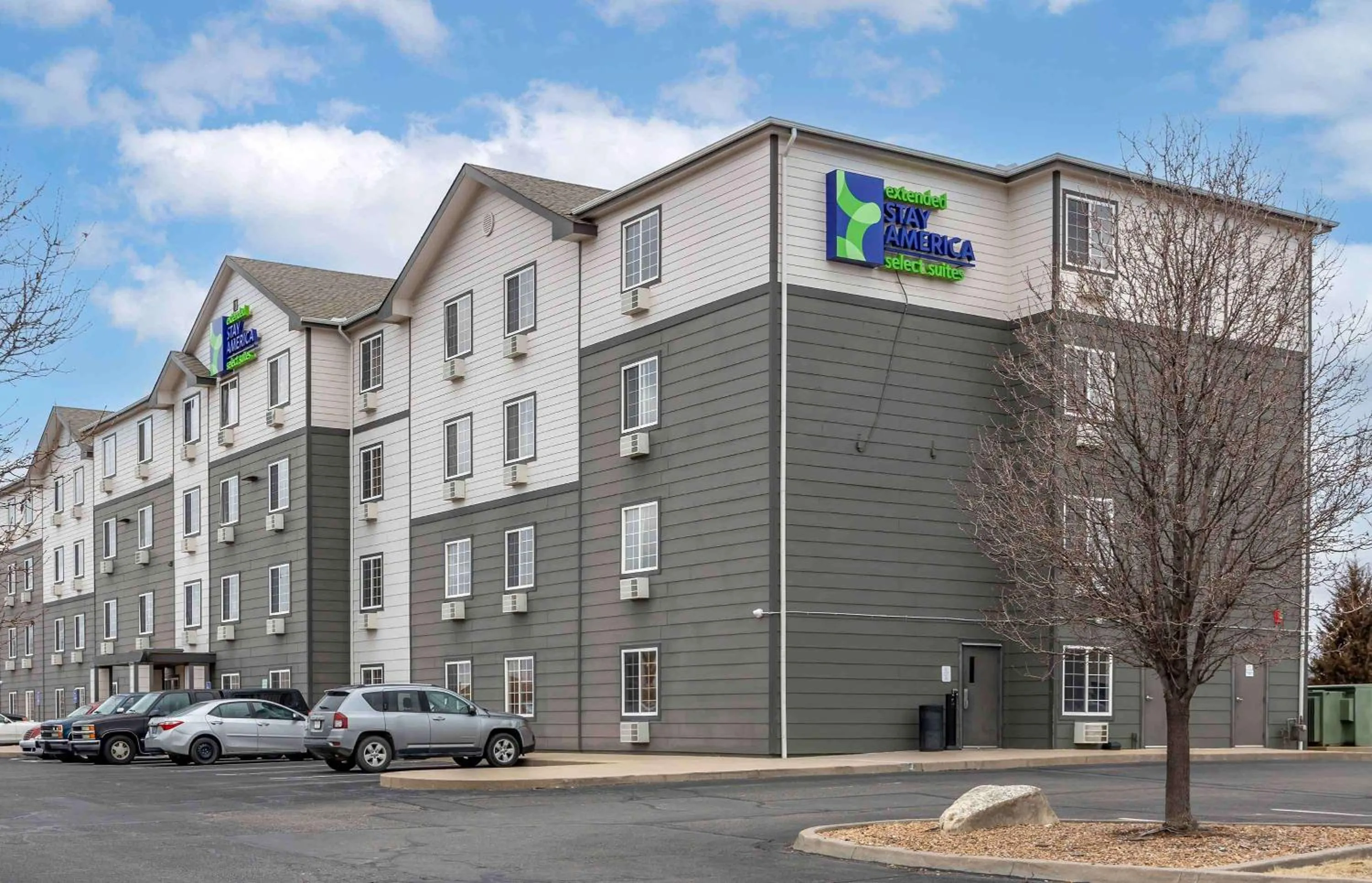 Property building in Extended Stay America Select Suites - Wichita - North