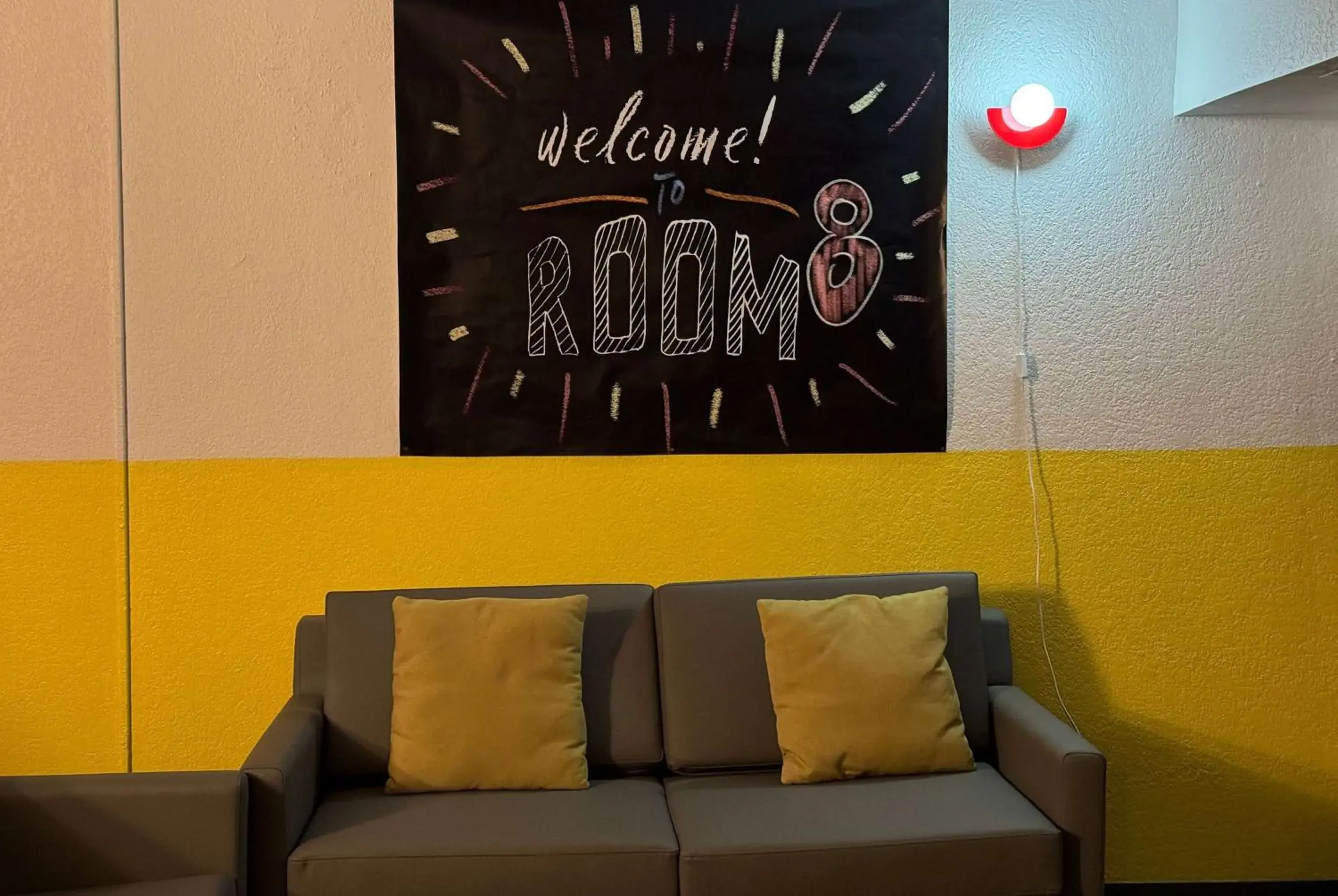 Photo of the whole room in Super 8 by Wyndham Bloomington/Airport Photo of the whole room in Super 8 by Wyndham Bloomington/Airport