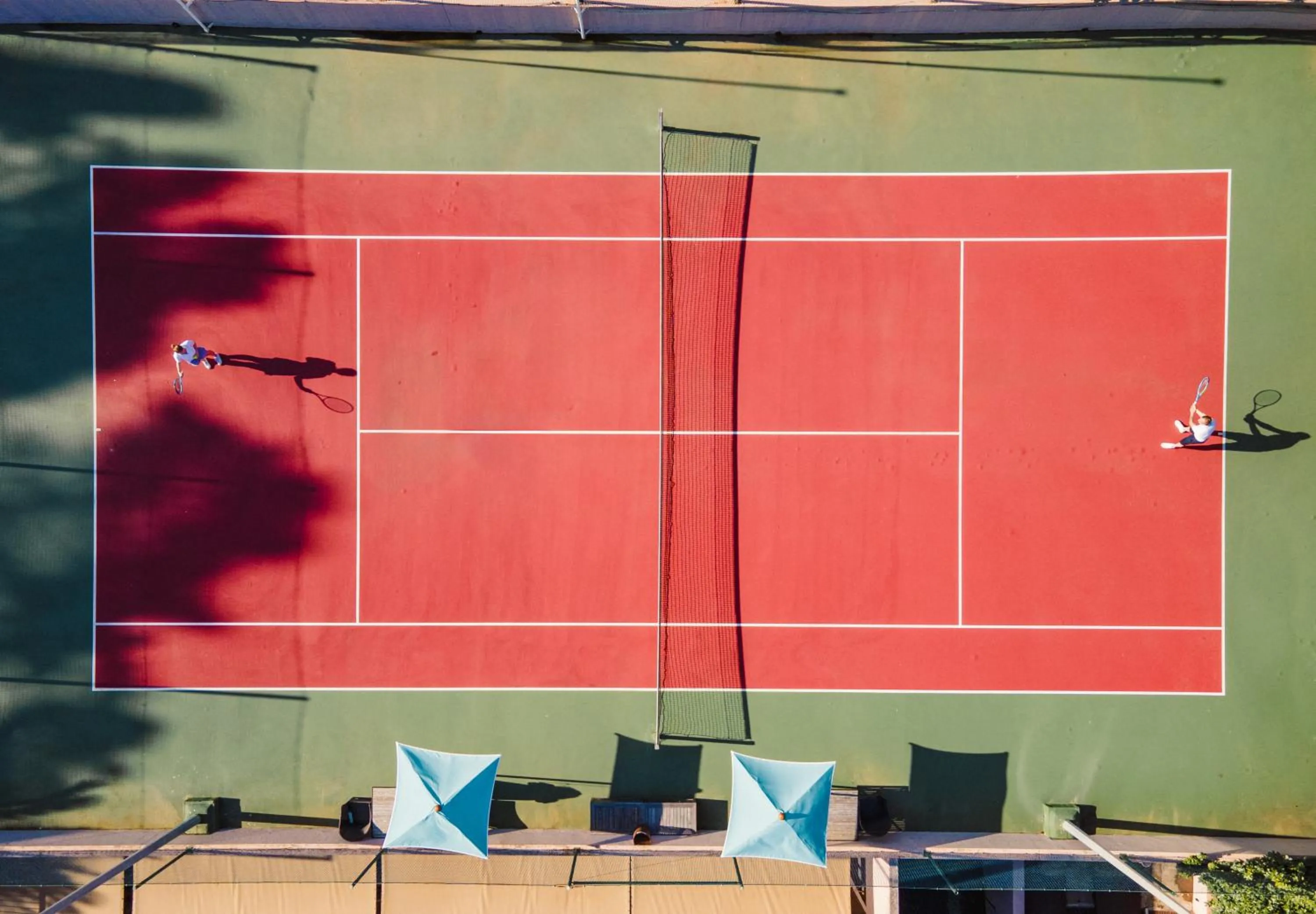 Tennis court in Tiara Miramar Beach Resort