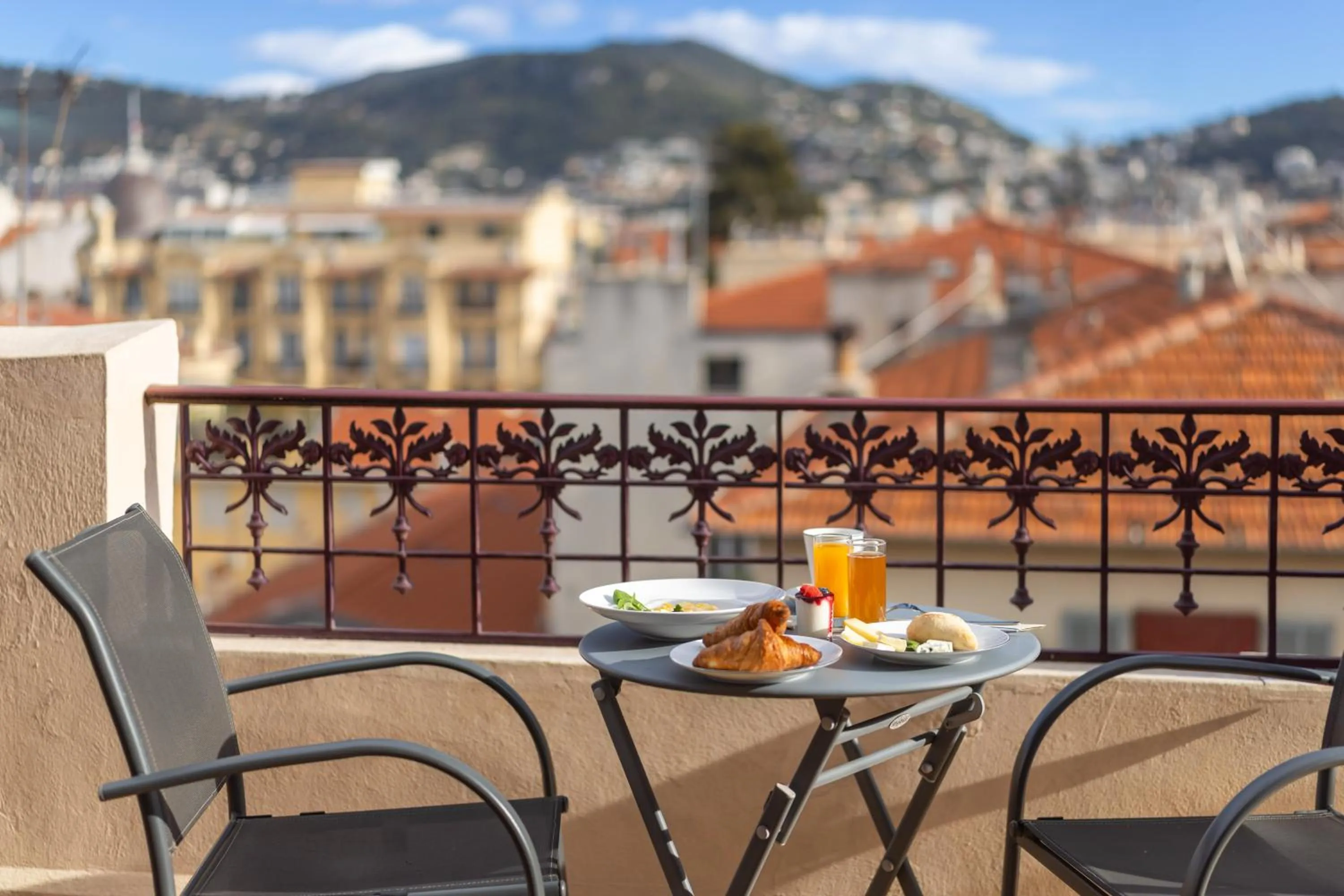 View (from property/room) in Best Western Plus Hôtel Massena Nice