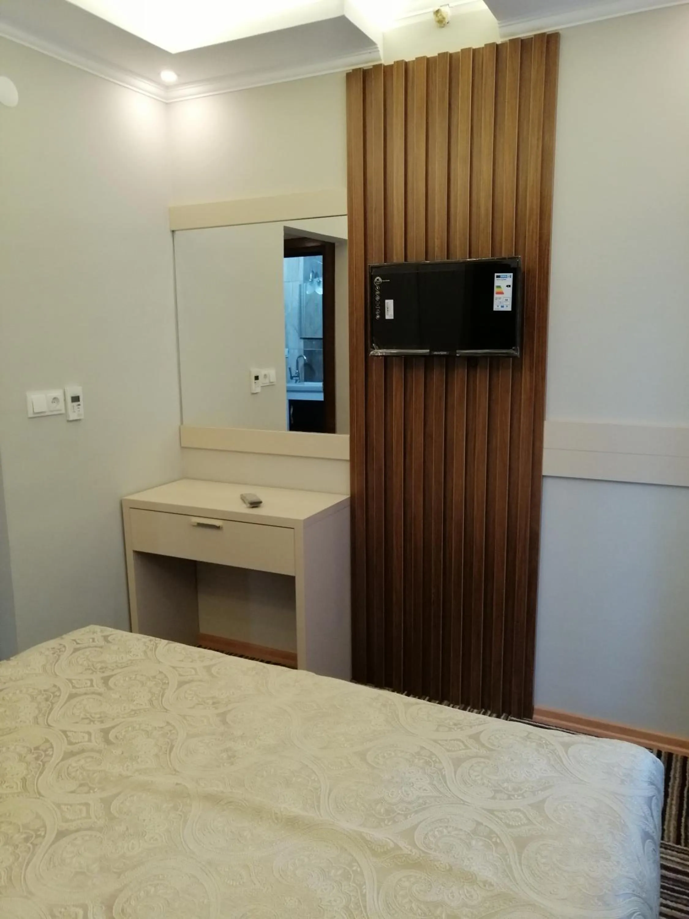 Bed in Alya Suite Rezidans