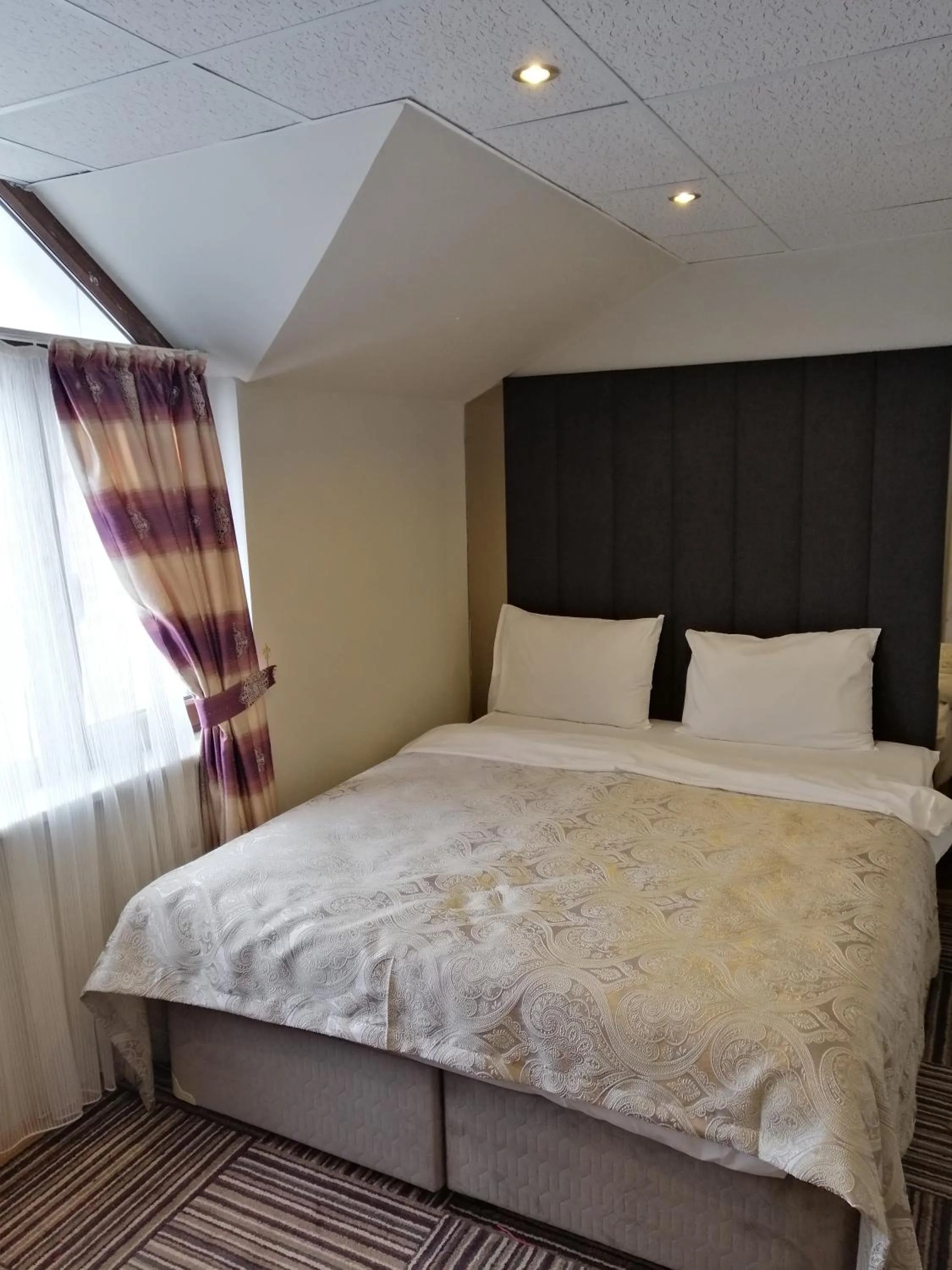 City view, Bed in Alya Suite Rezidans