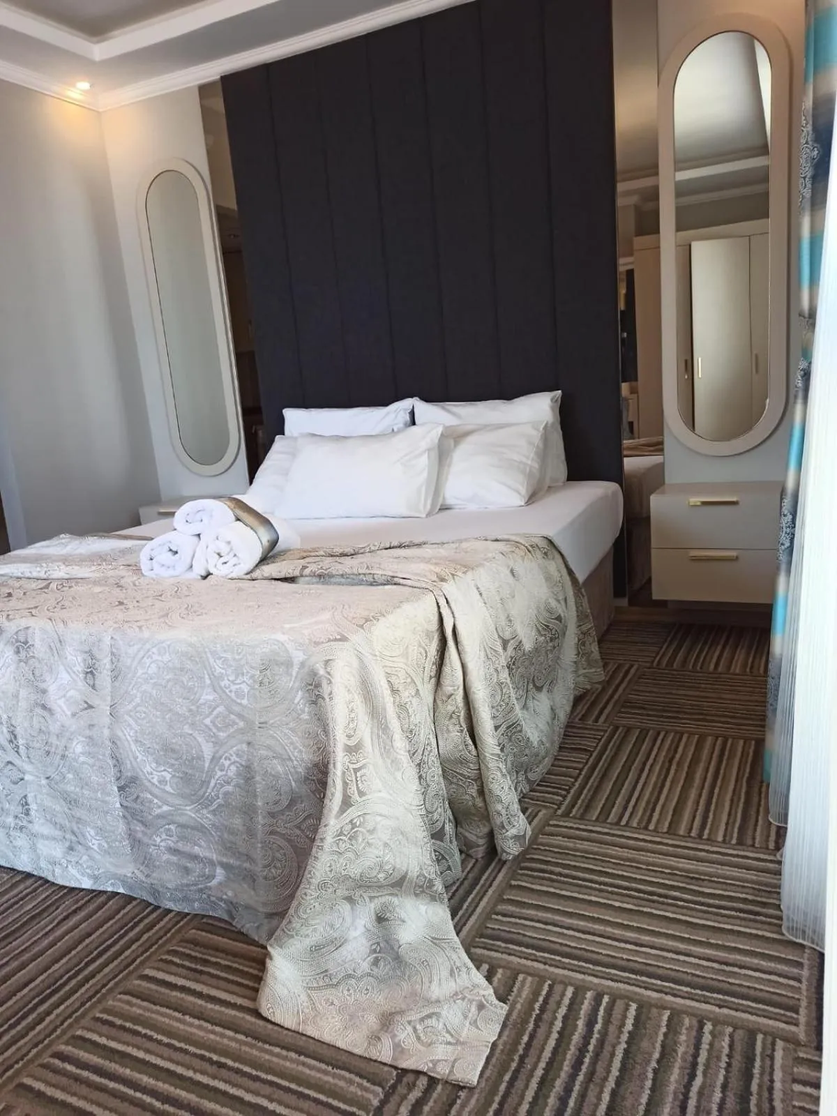 Bed in Alya Suite Rezidans