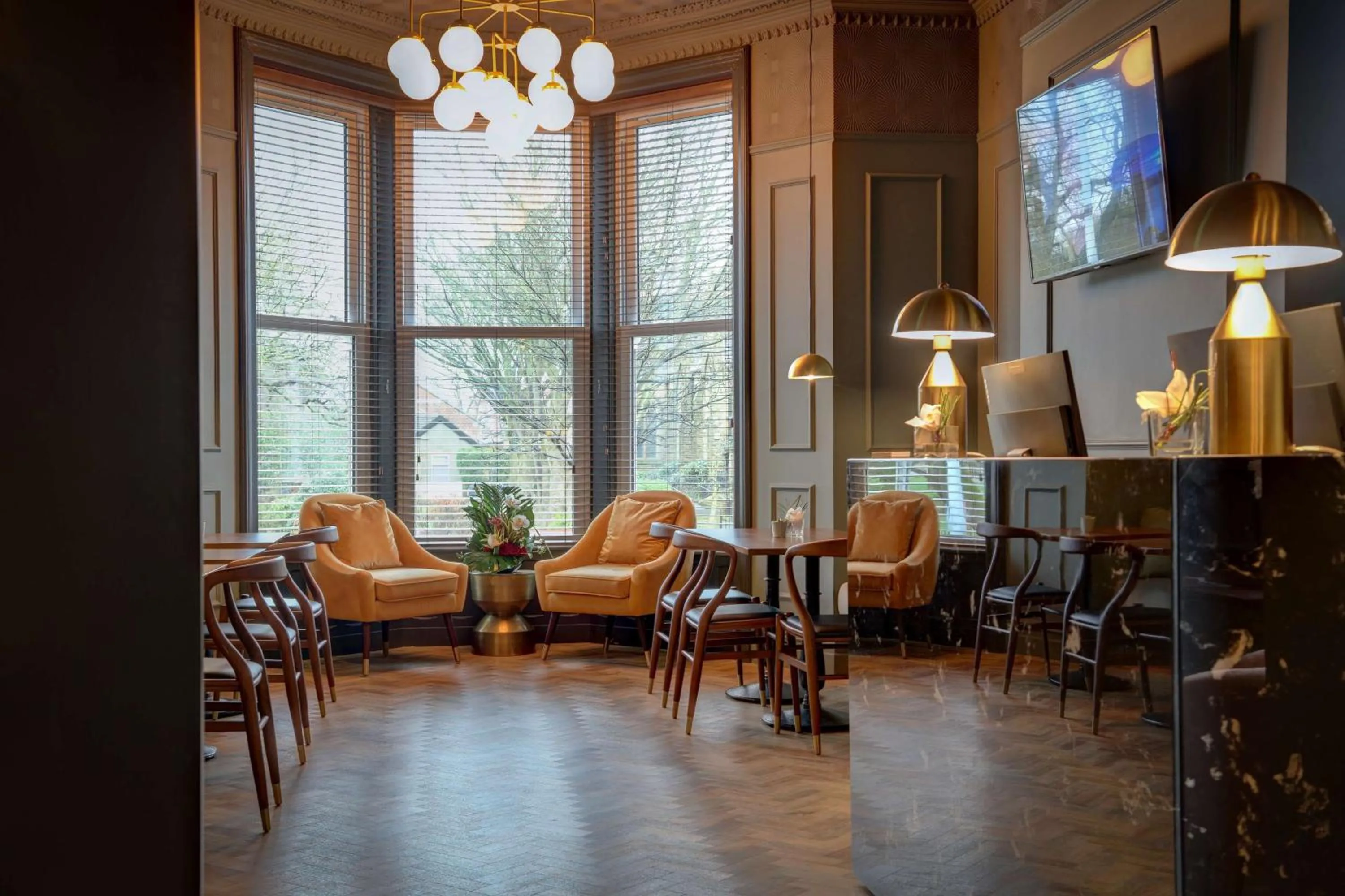 Restaurant/places to eat in Hy Lytham St Anne's