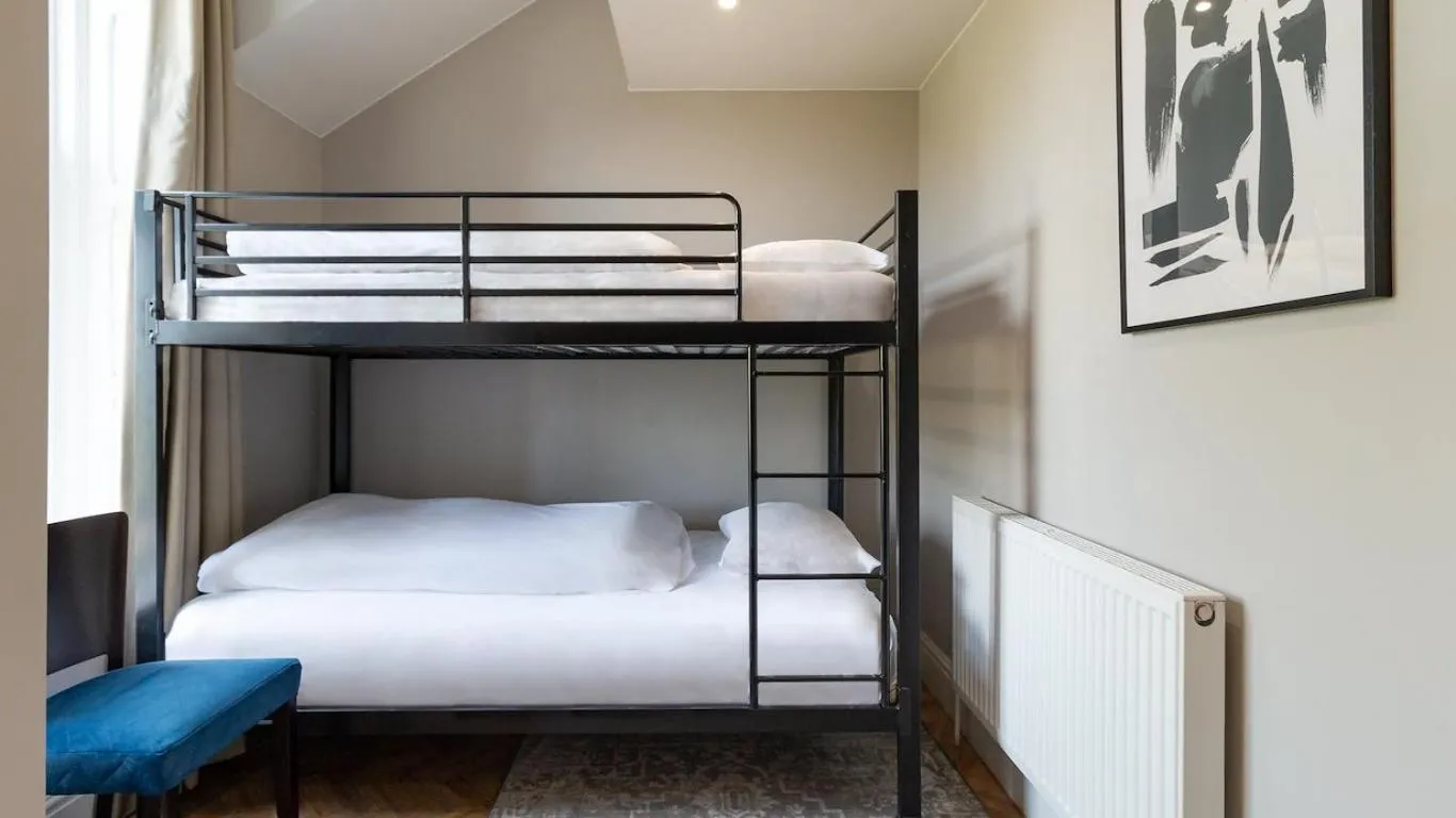 Bed in Hy Lytham St Anne's